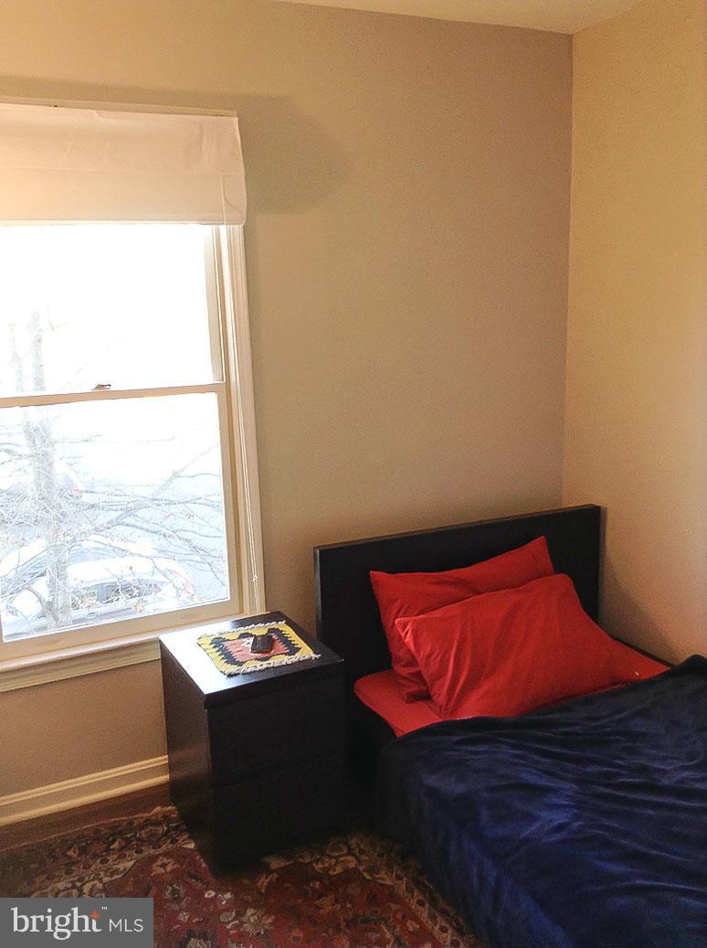 LIFESTYLE AT SULLY STATION - Residential