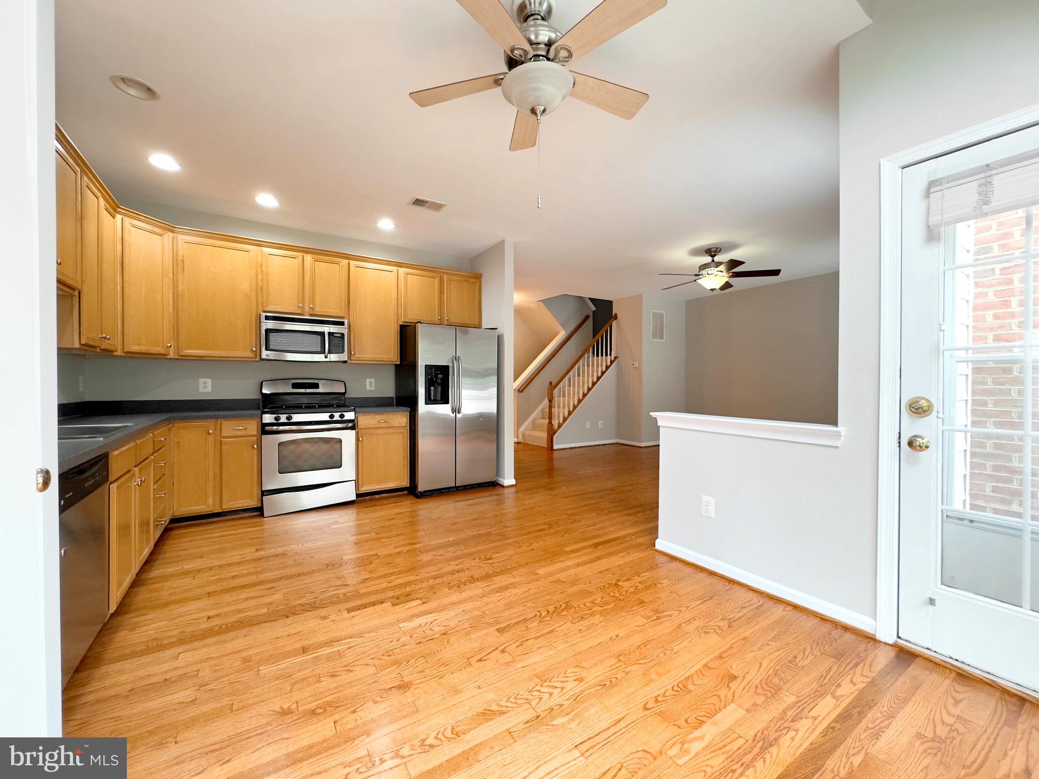 BELMONT LAND BAY - Residential