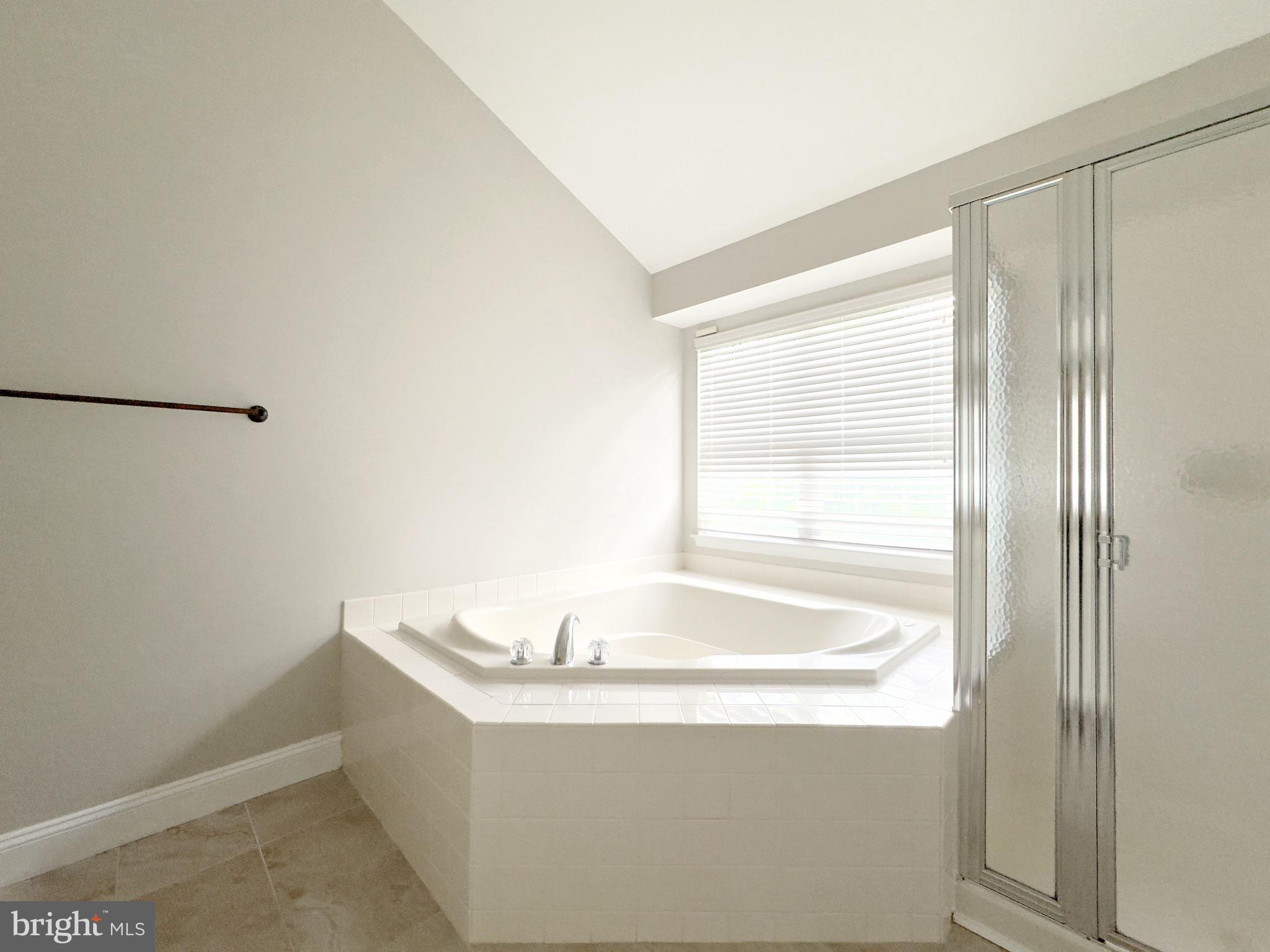 BELMONT LAND BAY - Residential