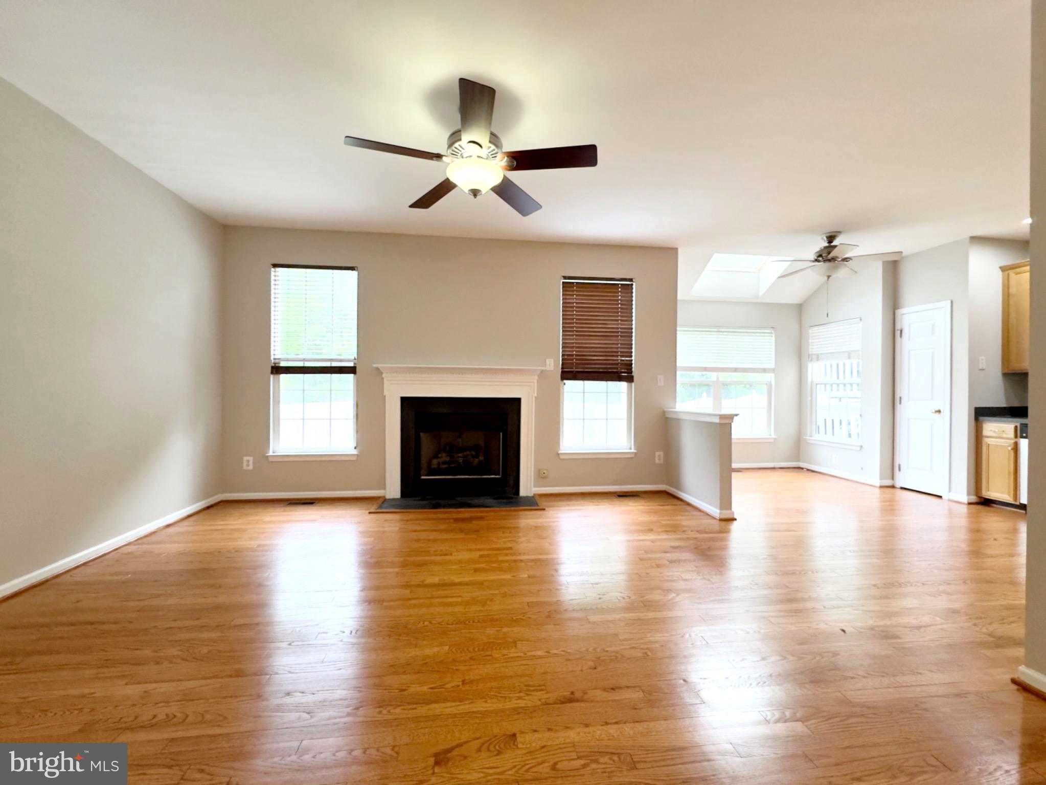 BELMONT LAND BAY - Residential