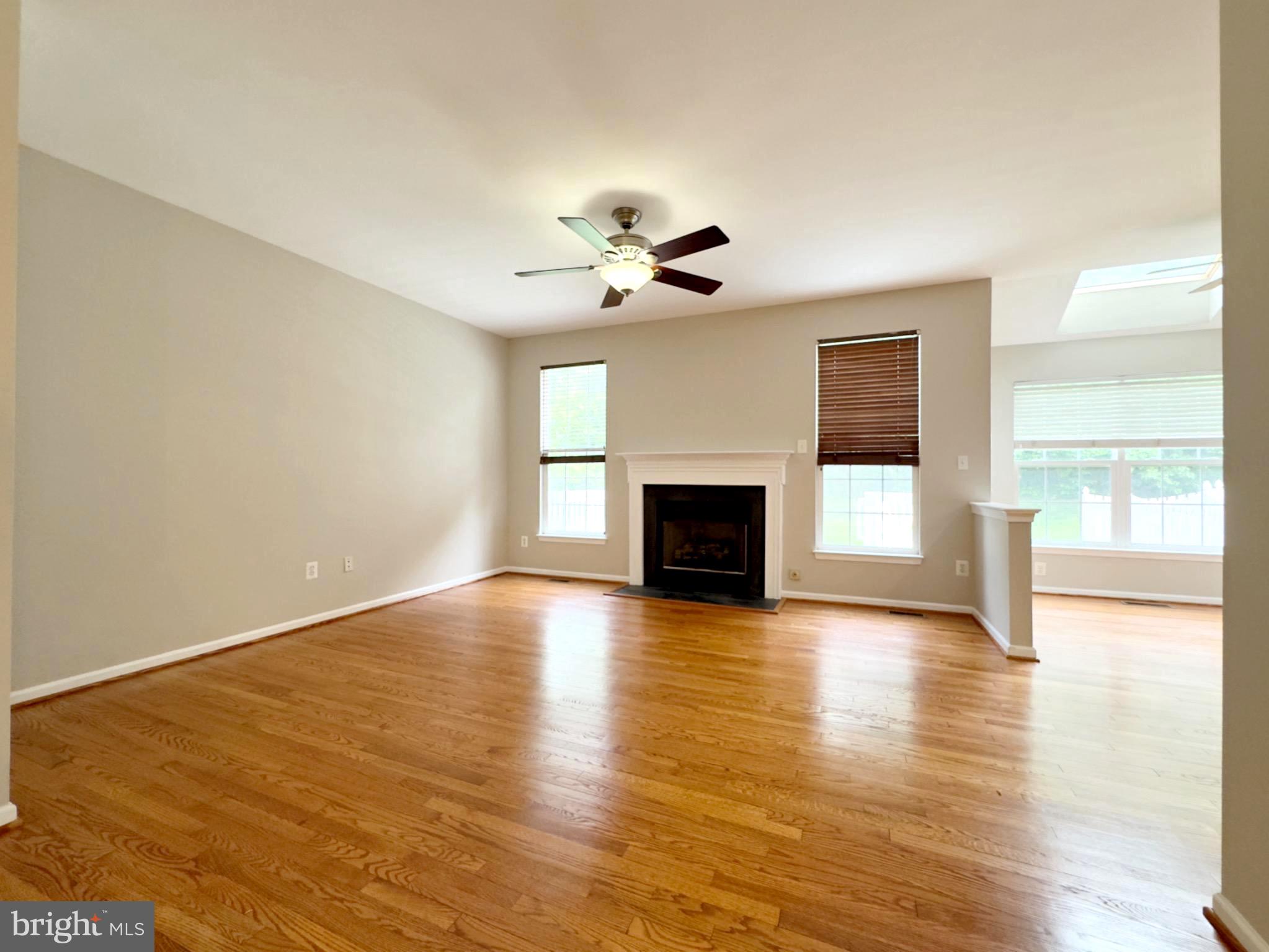 BELMONT LAND BAY - Residential