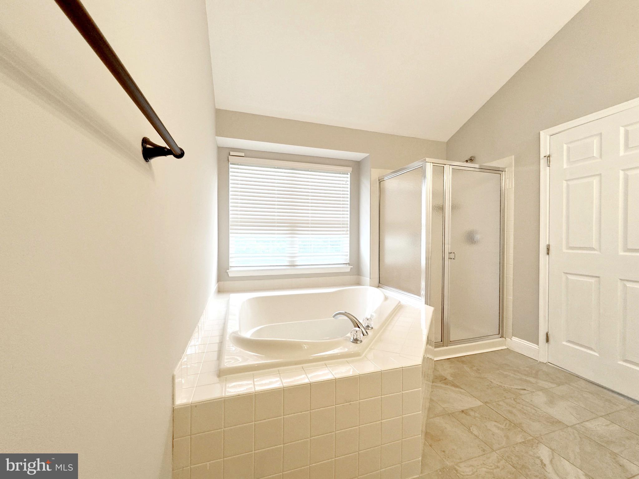 BELMONT LAND BAY - Residential