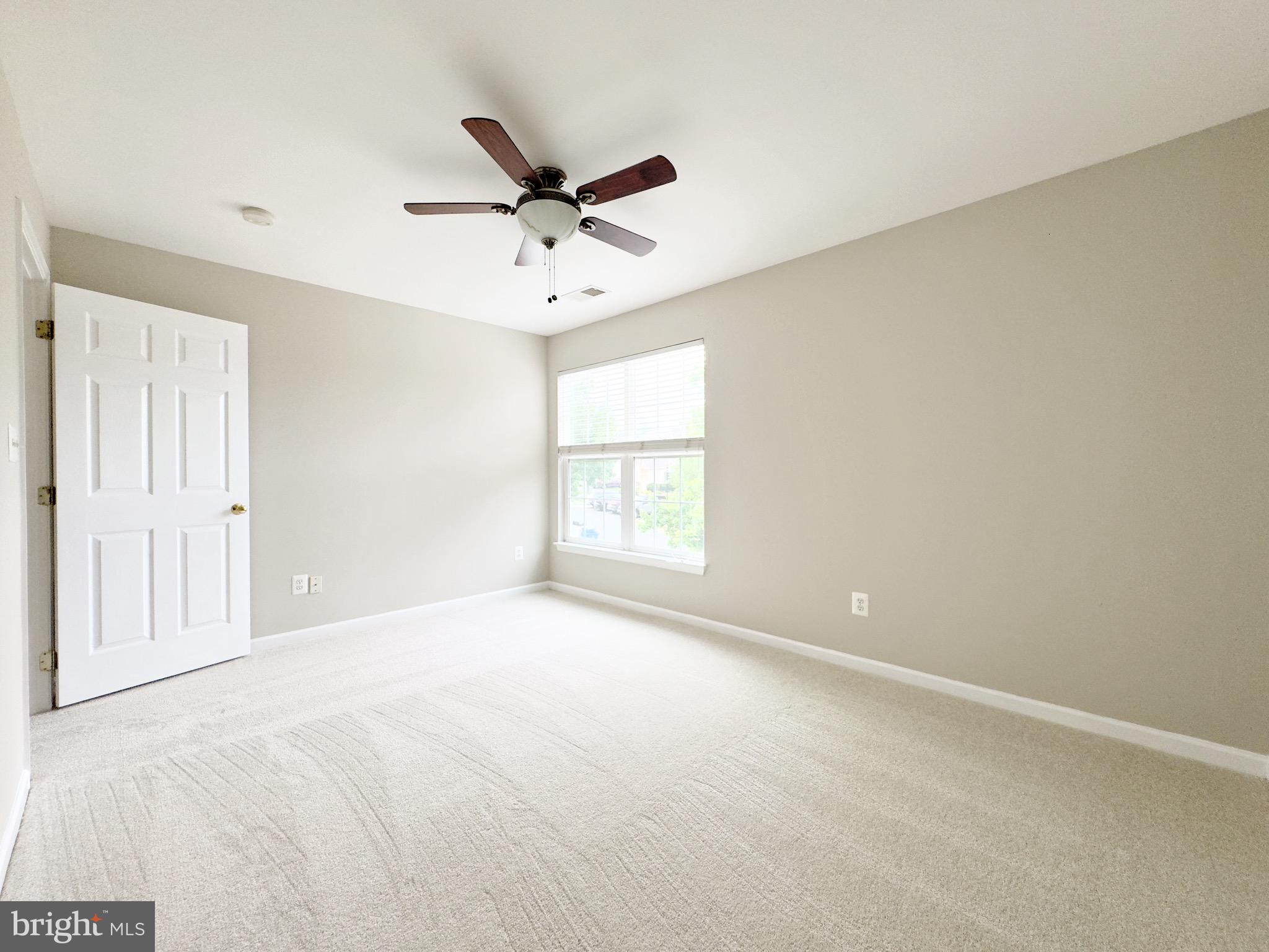 BELMONT LAND BAY - Residential