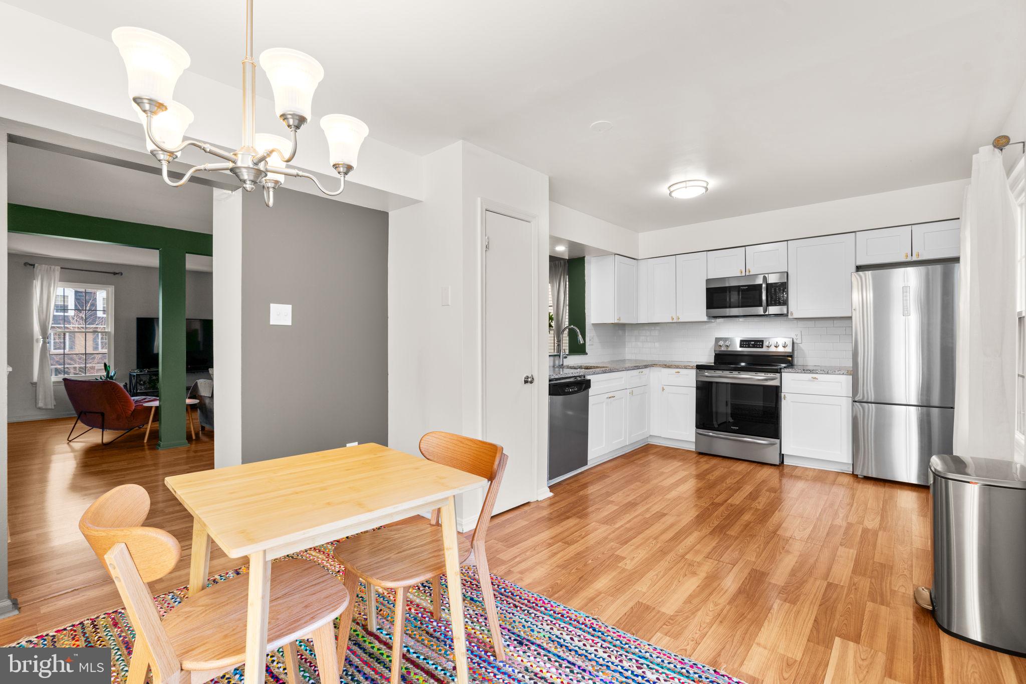 VILLAGE OF HICKORY RIDGE - Residential