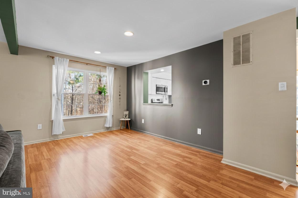 VILLAGE OF HICKORY RIDGE - Residential