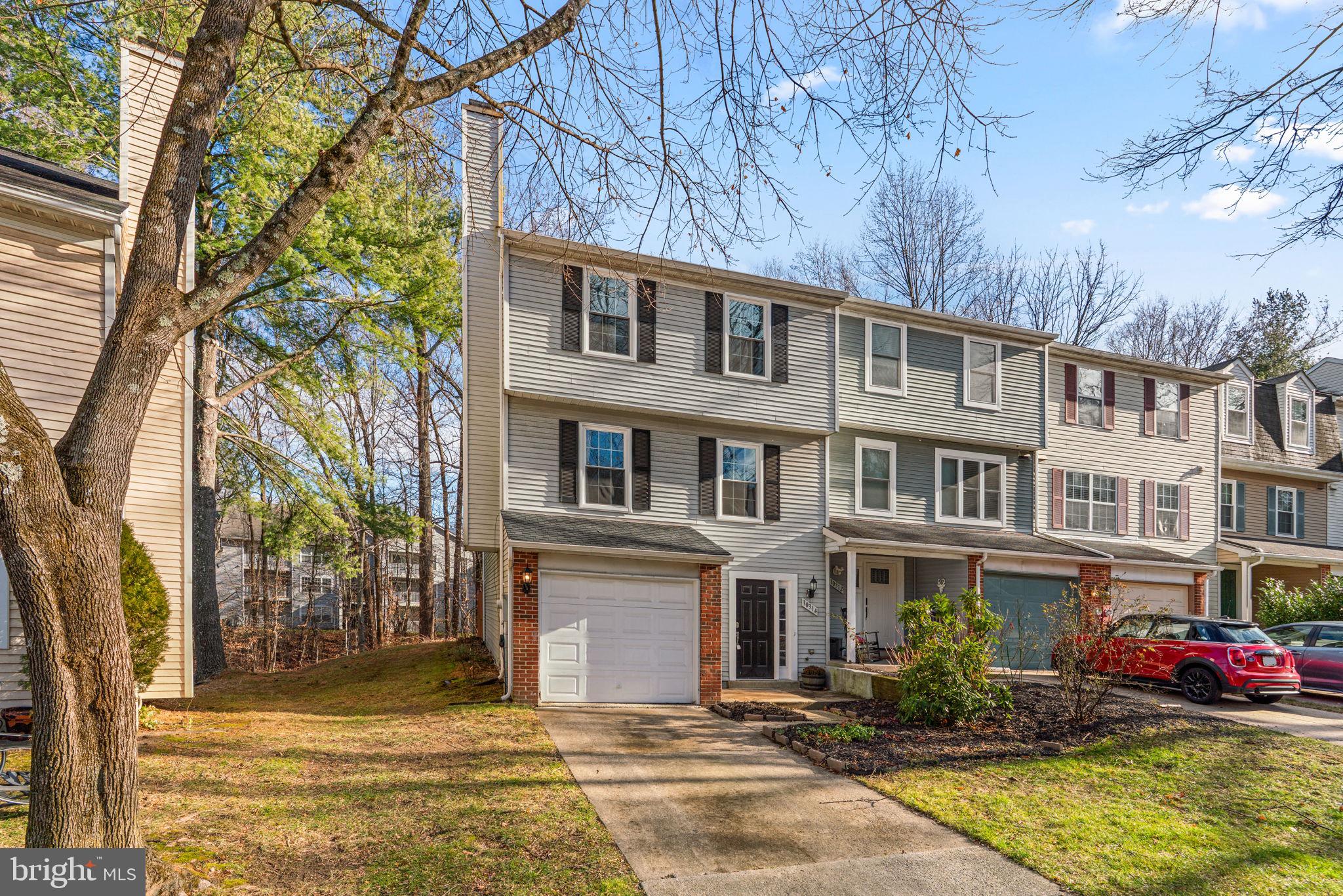 VILLAGE OF HICKORY RIDGE - Residential