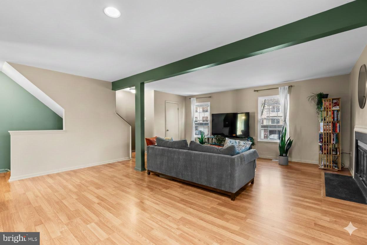 VILLAGE OF HICKORY RIDGE - Residential