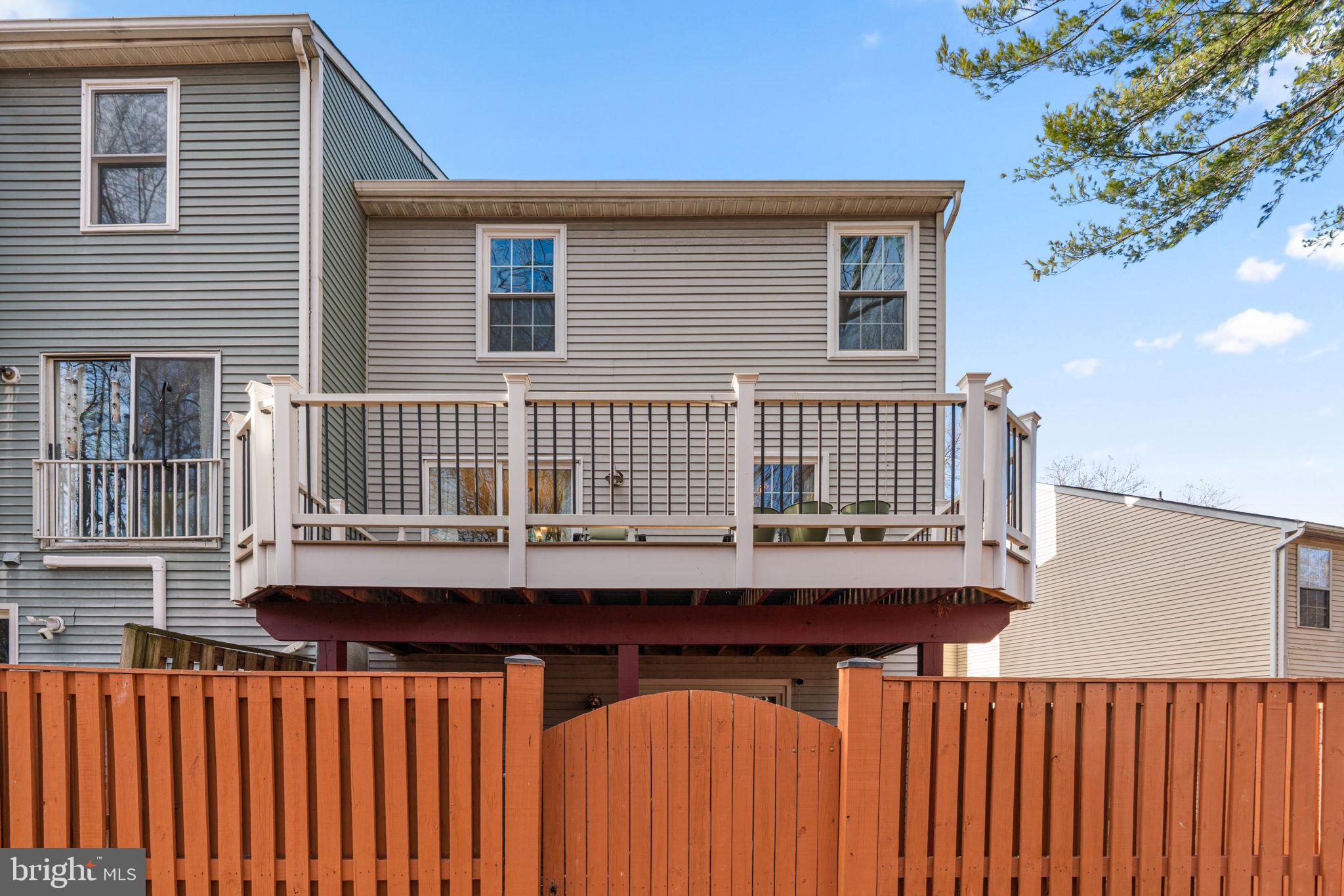 VILLAGE OF HICKORY RIDGE - Residential