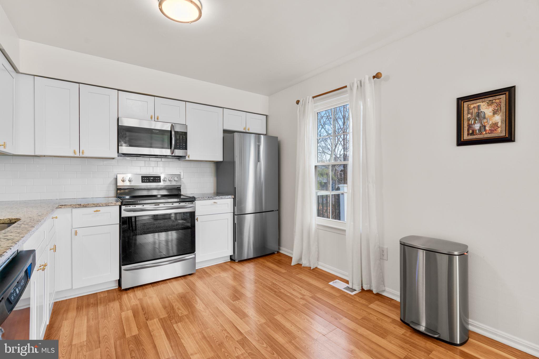 VILLAGE OF HICKORY RIDGE - Residential