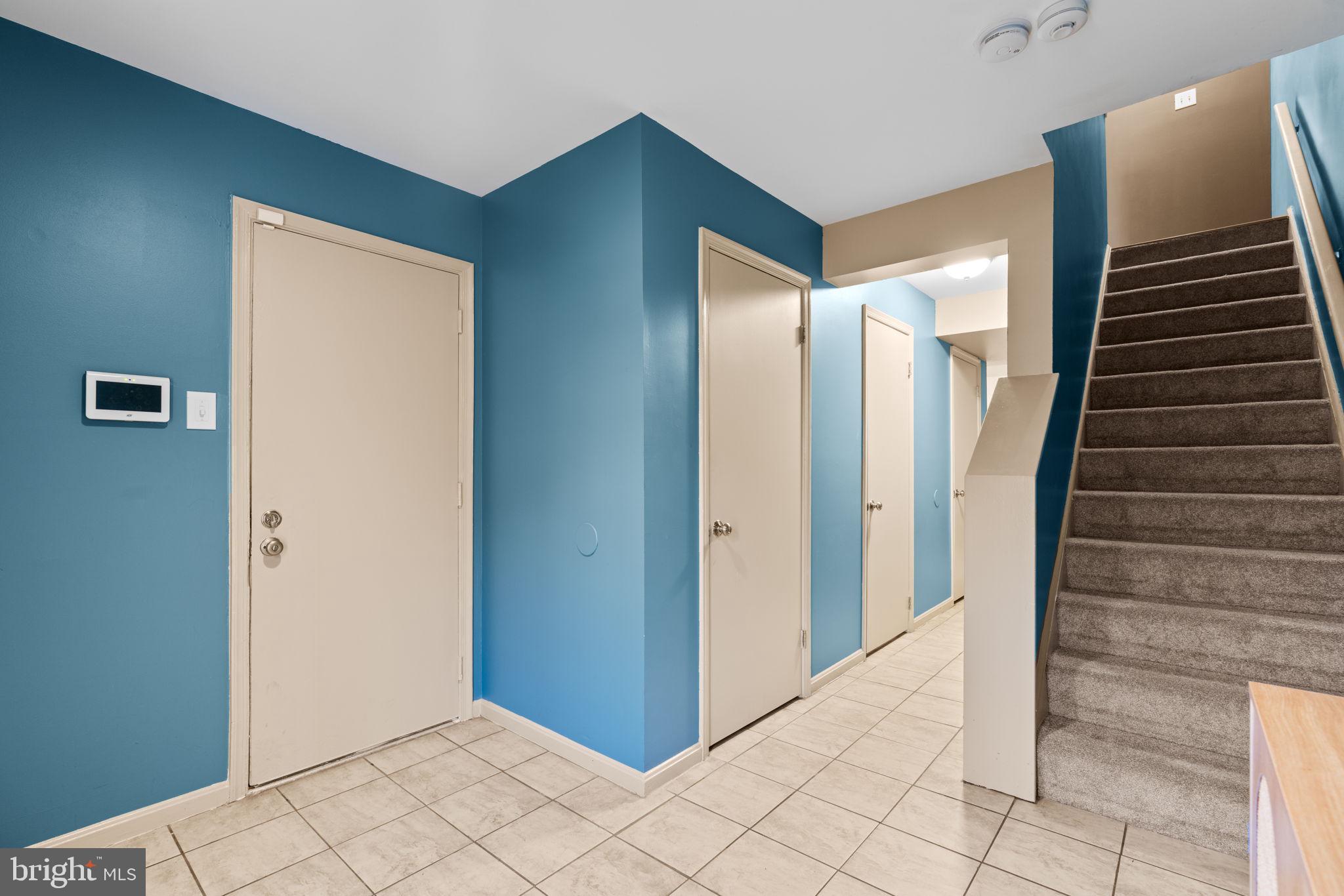 VILLAGE OF HICKORY RIDGE - Residential