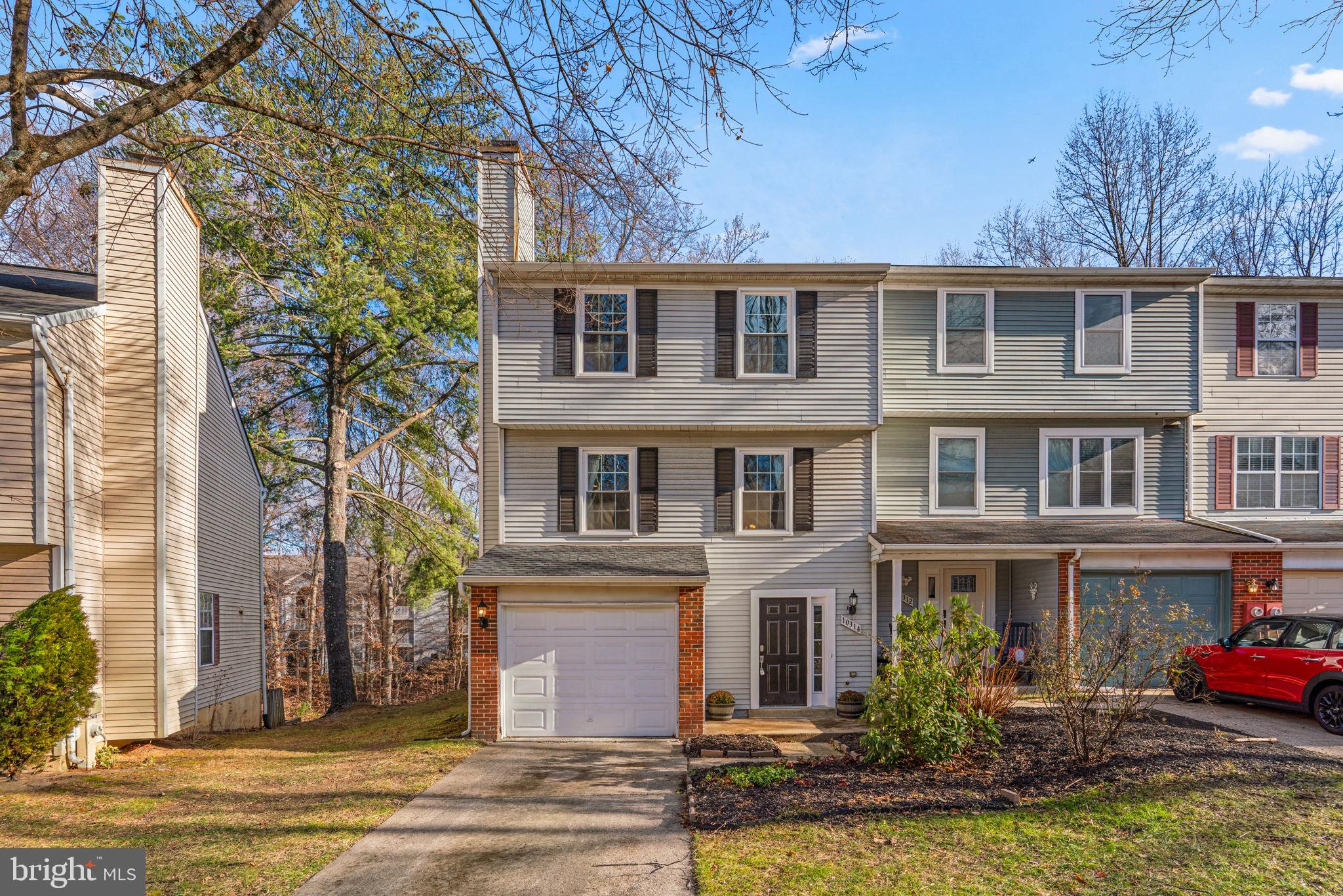 VILLAGE OF HICKORY RIDGE - Residential