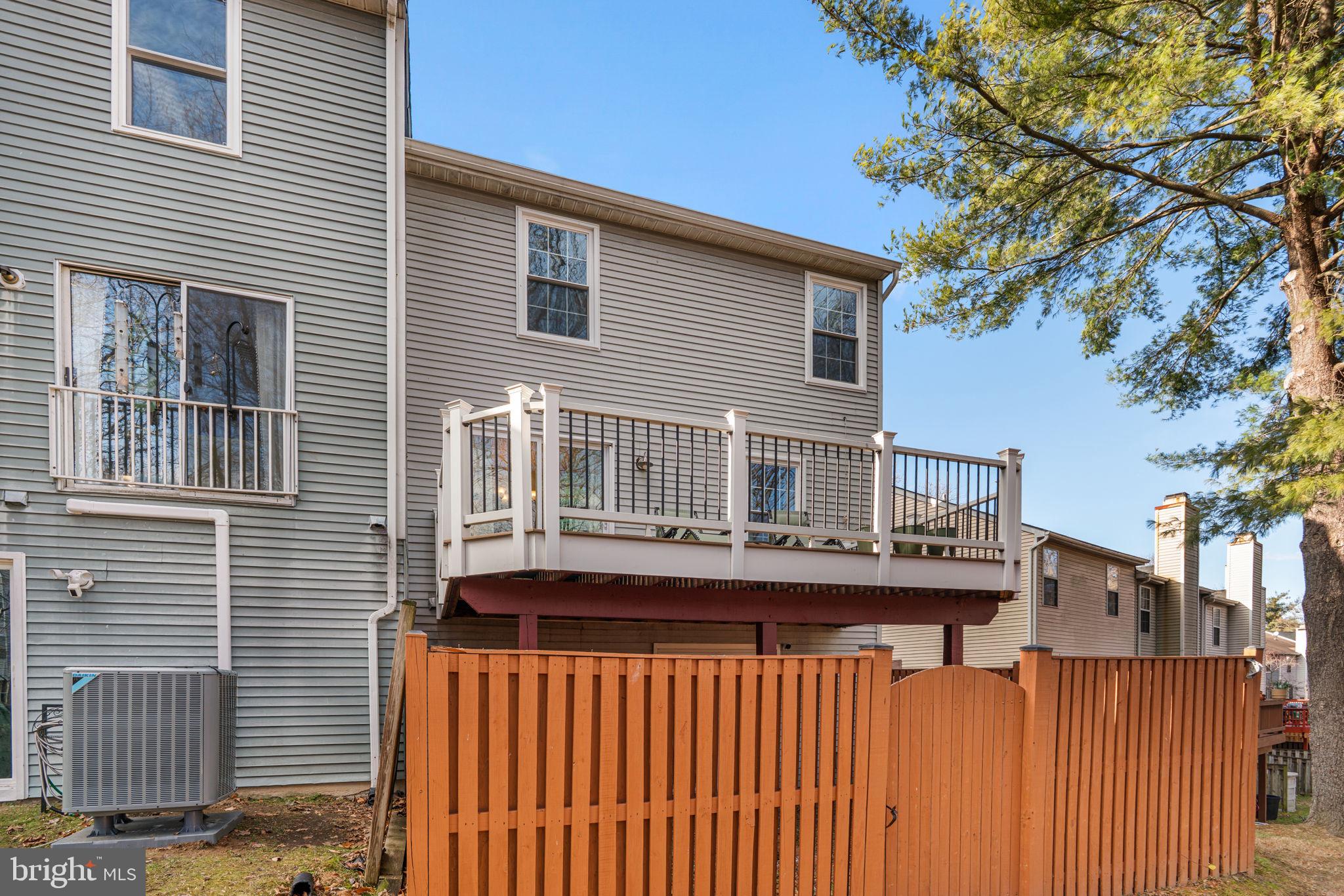 VILLAGE OF HICKORY RIDGE - Residential