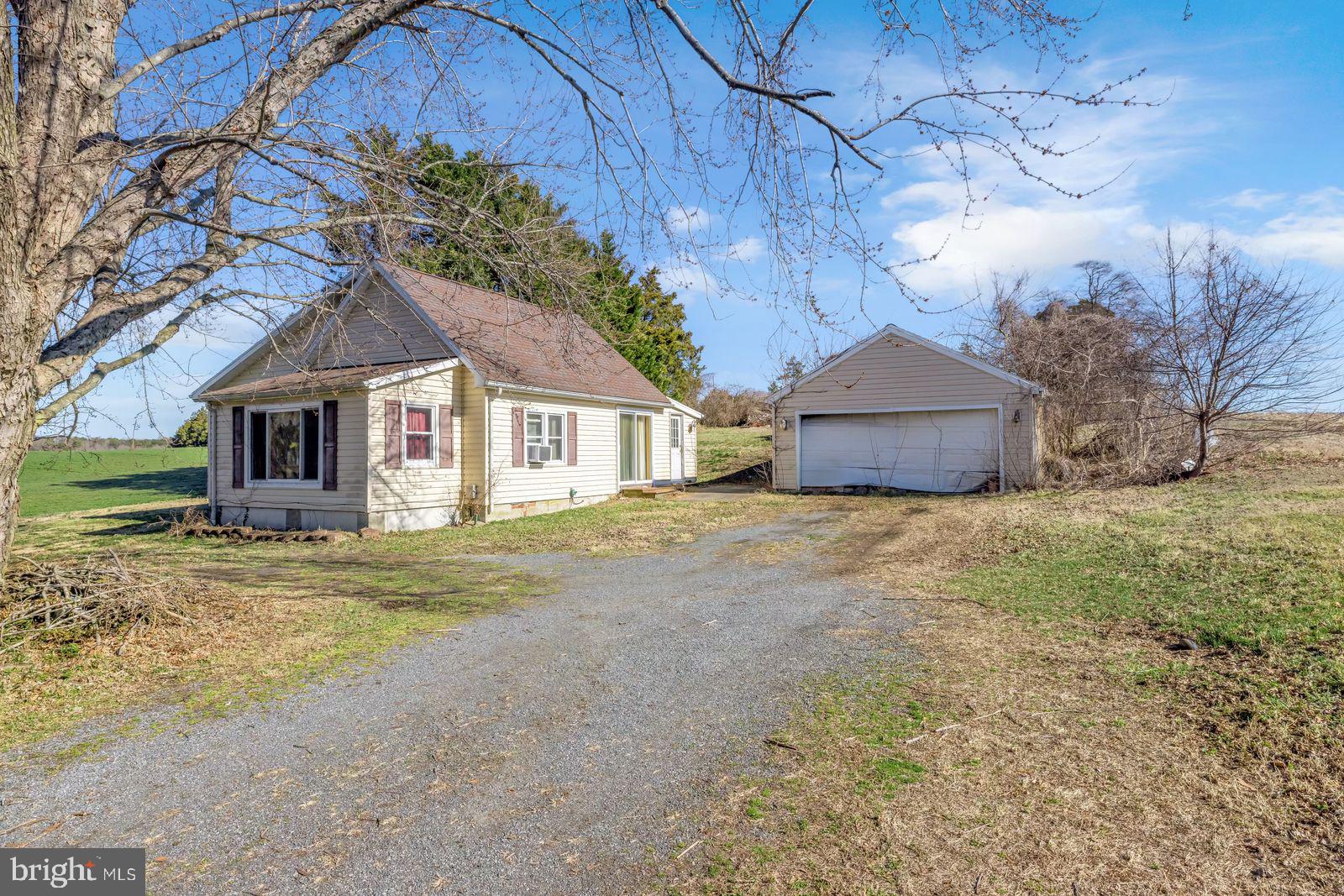 EASTON - Residential