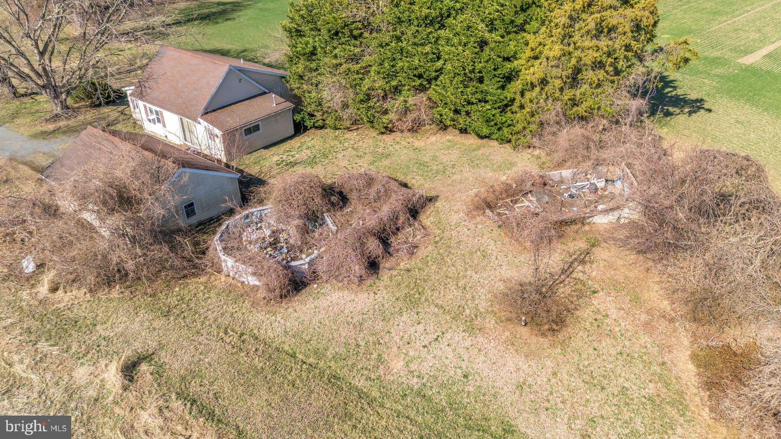 EASTON - Residential