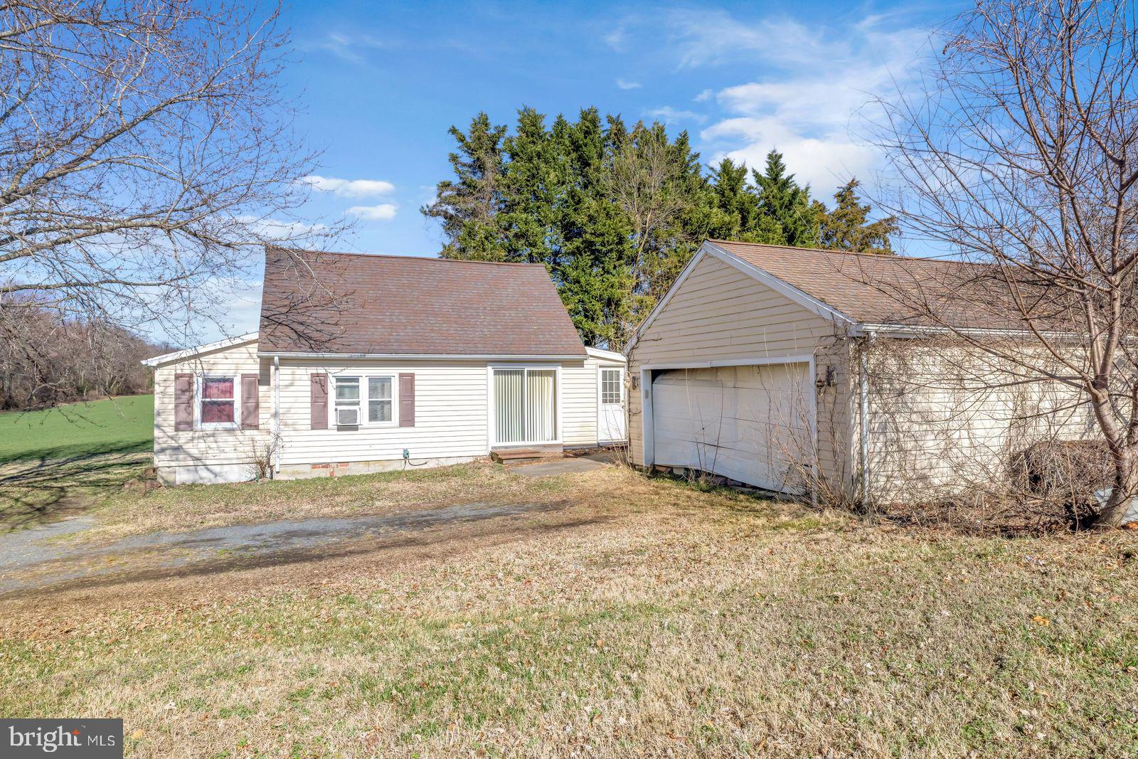 EASTON - Residential