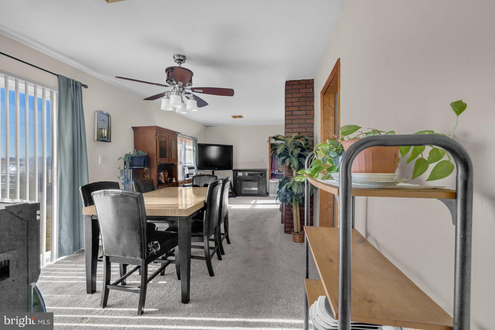 EASTON - Residential