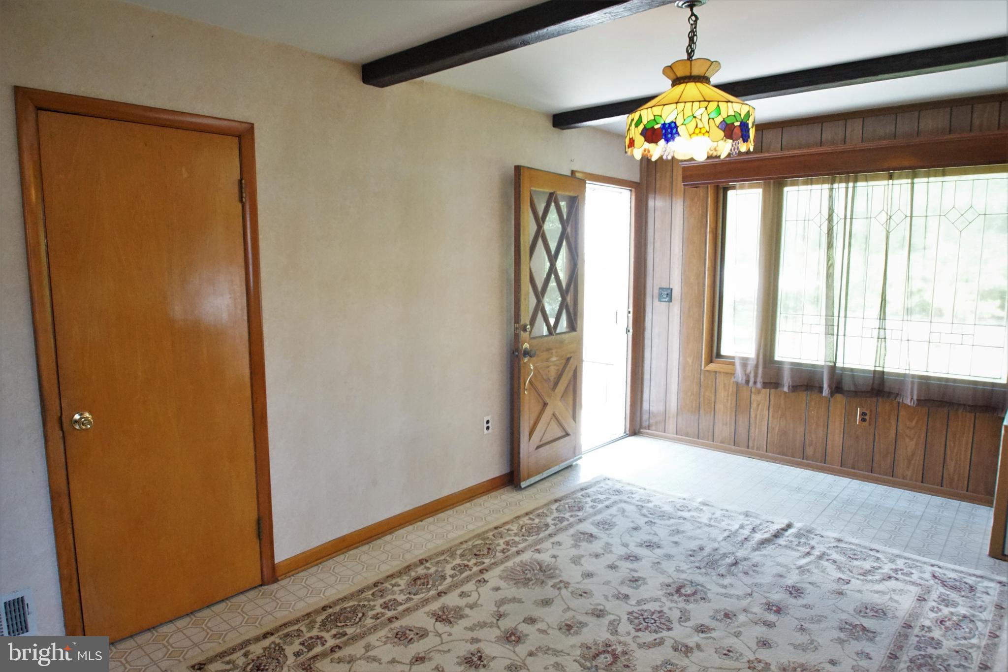 PERRY HALL - Residential Lease