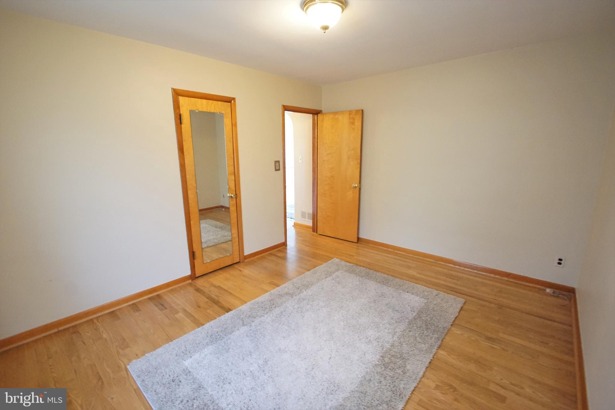 PERRY HALL - Residential Lease