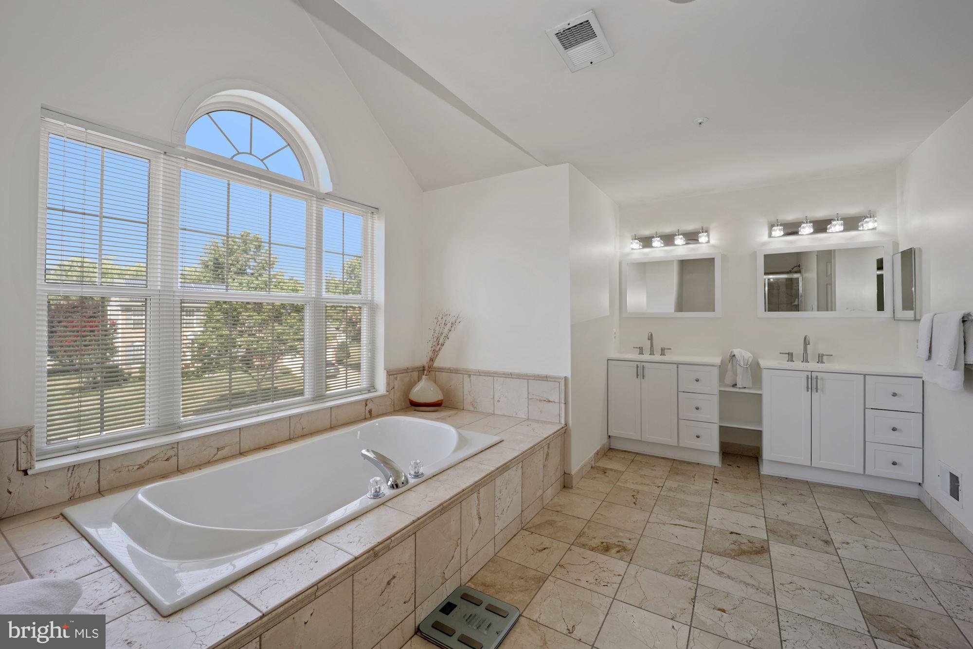 PARKER MEADOWS PLAT 7 - Residential