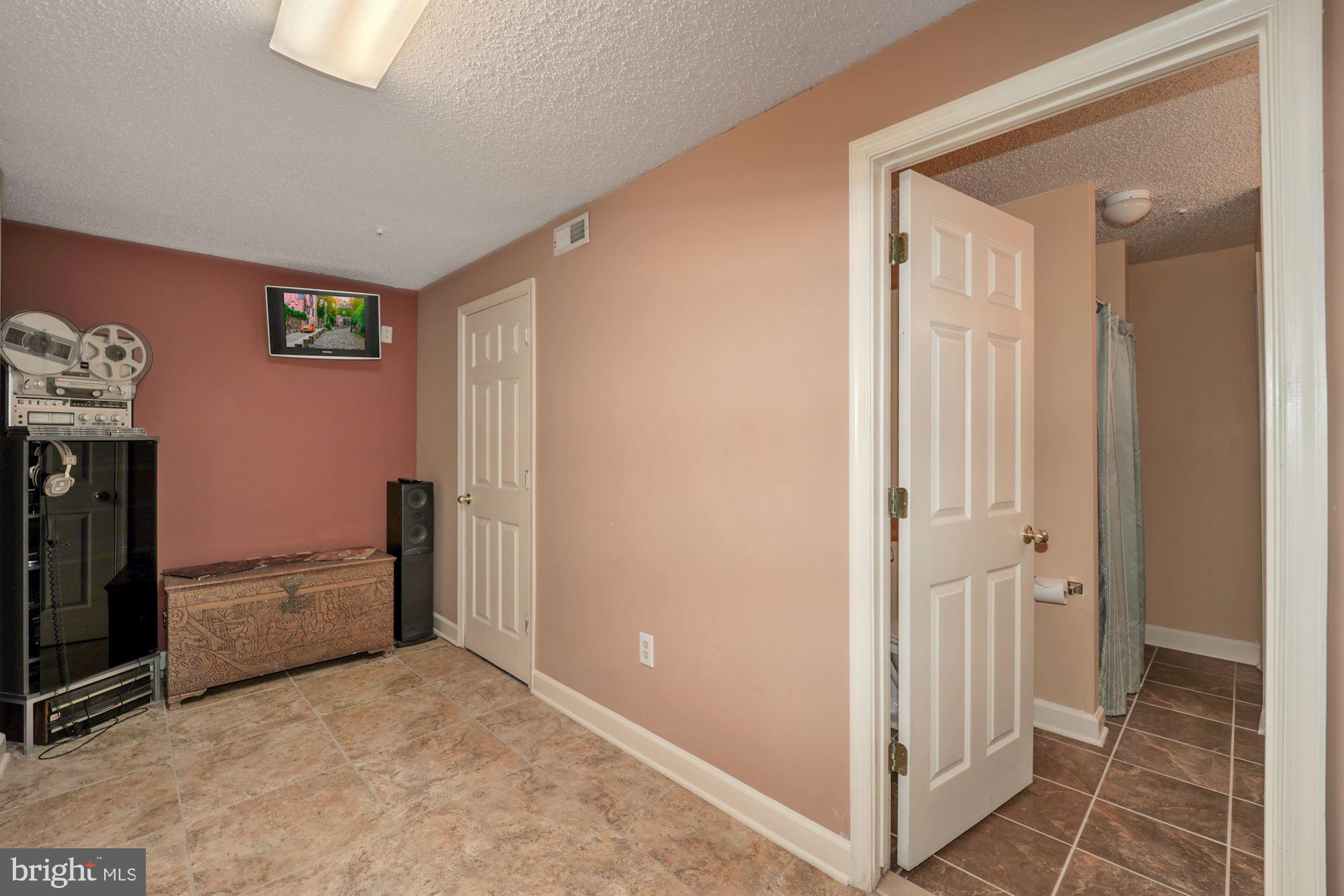 PARKER MEADOWS PLAT 7 - Residential