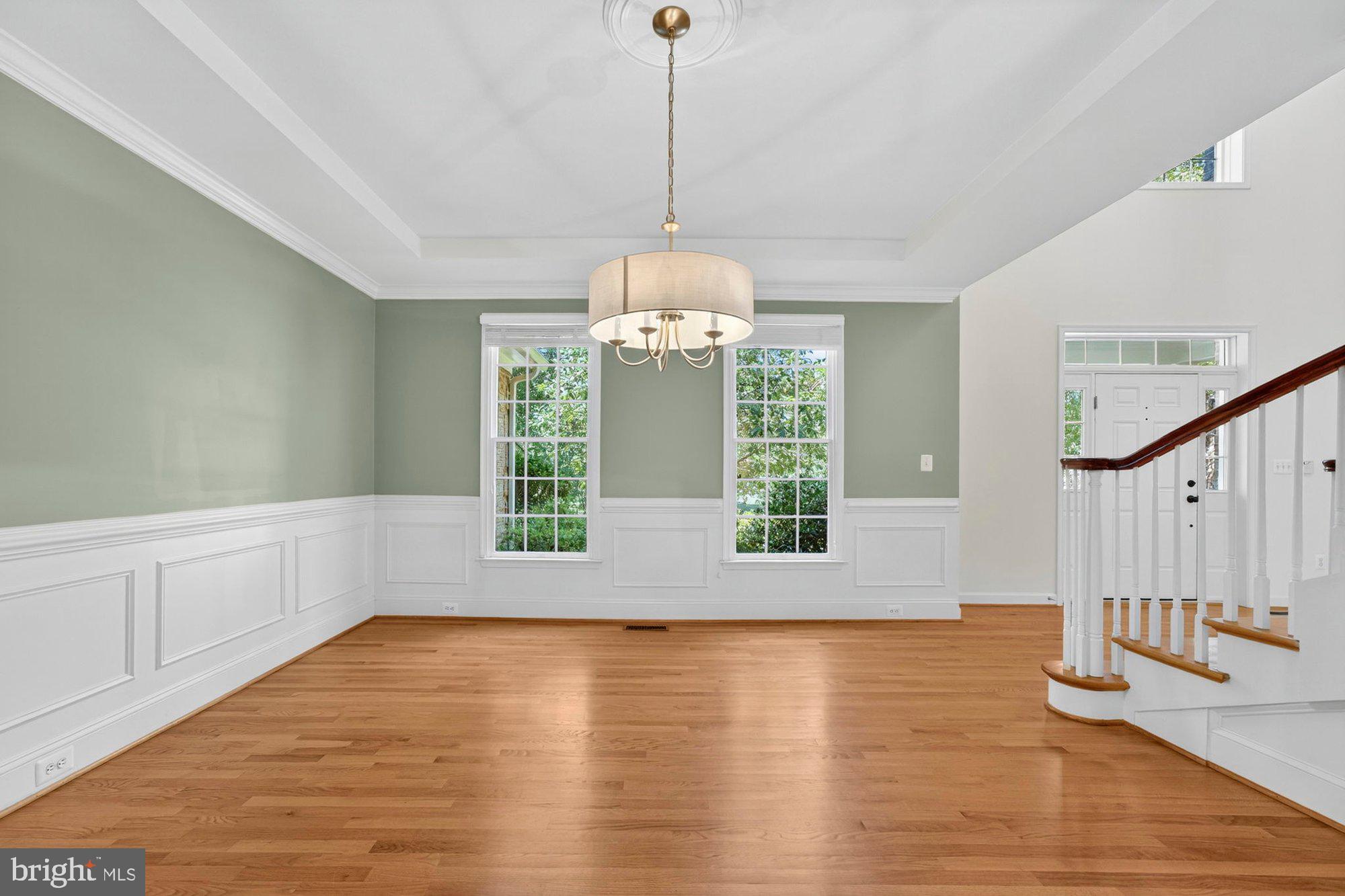 HUNTING HILLS - Residential