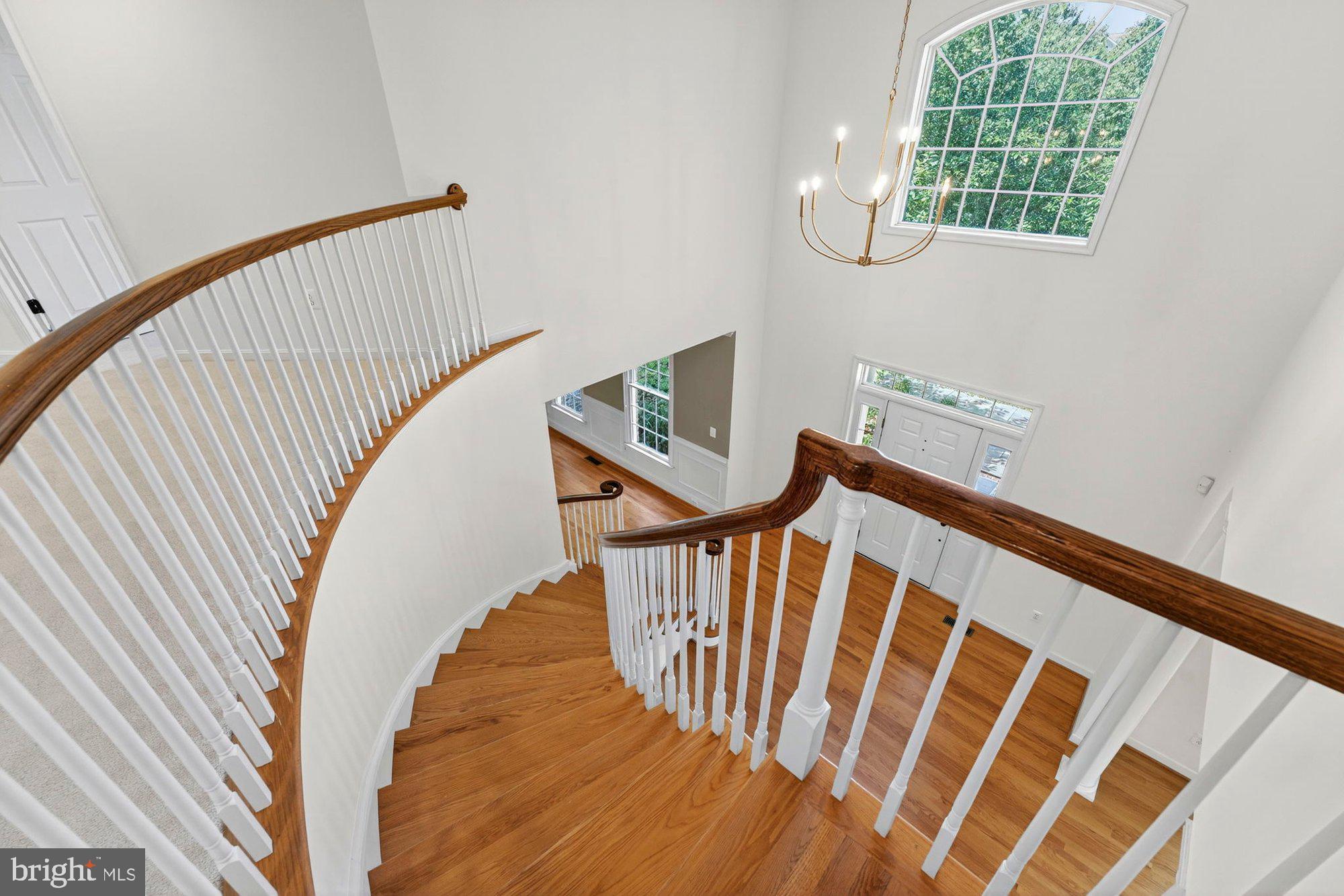 HUNTING HILLS - Residential