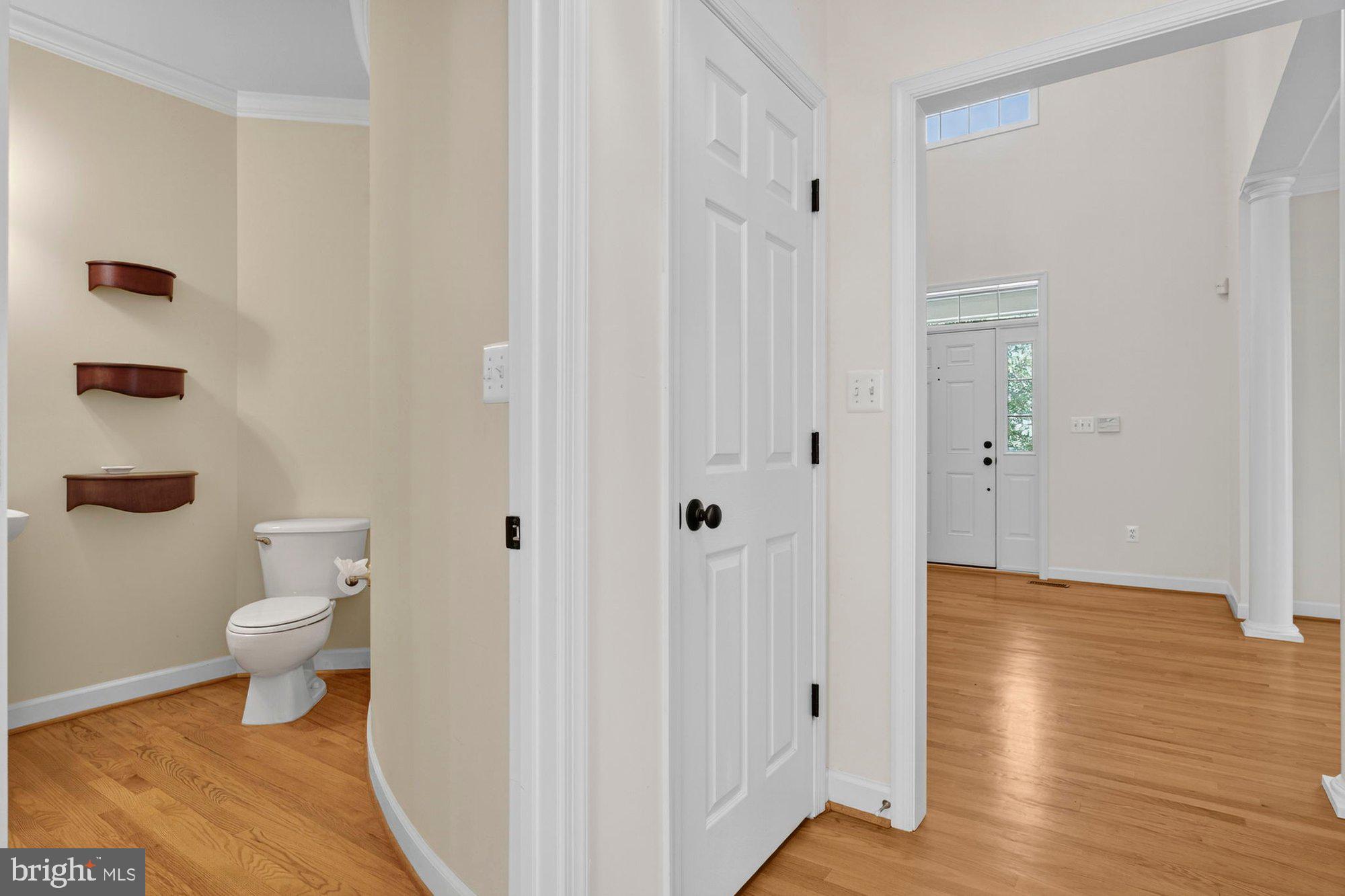 HUNTING HILLS - Residential