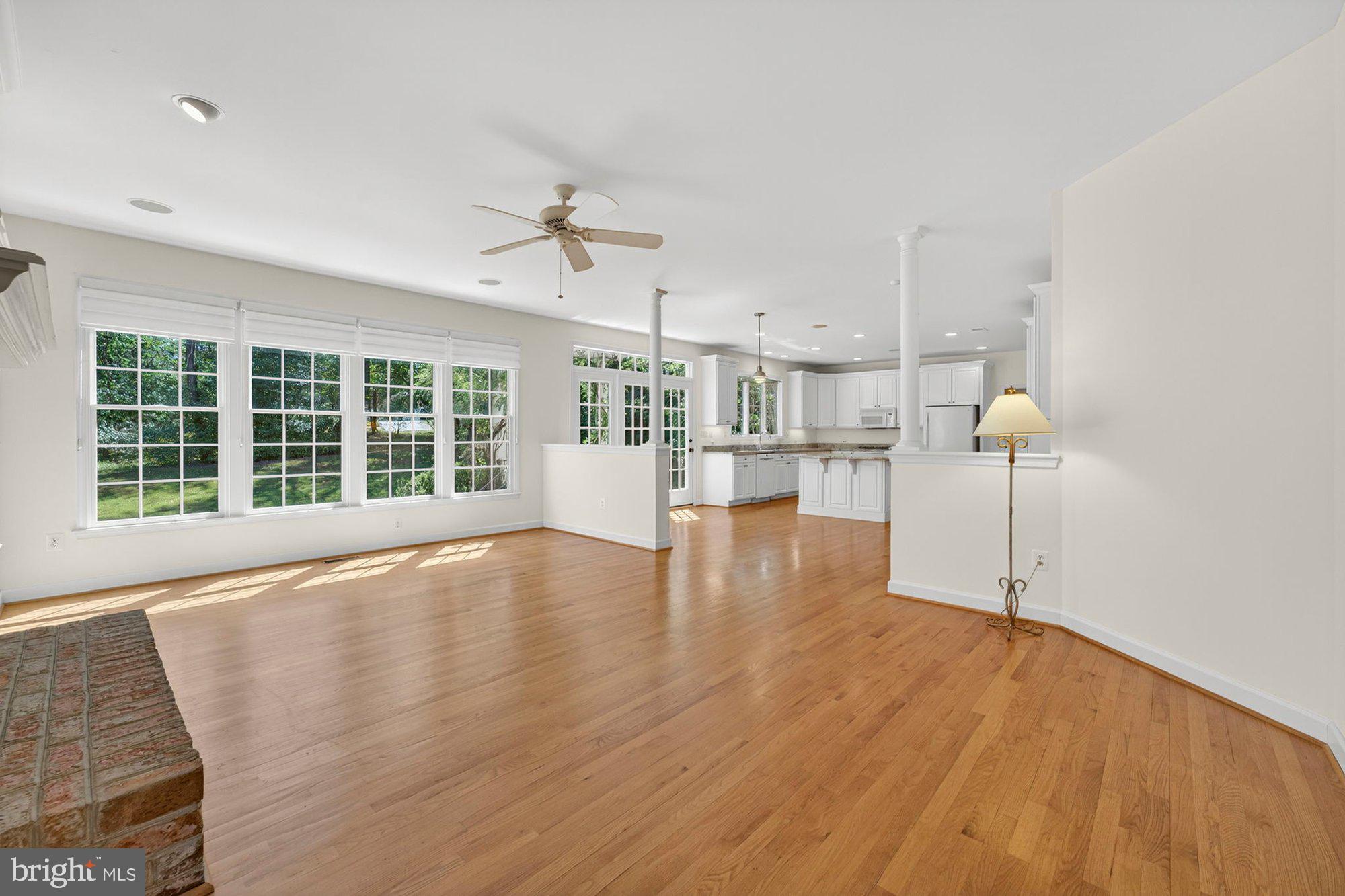 HUNTING HILLS - Residential