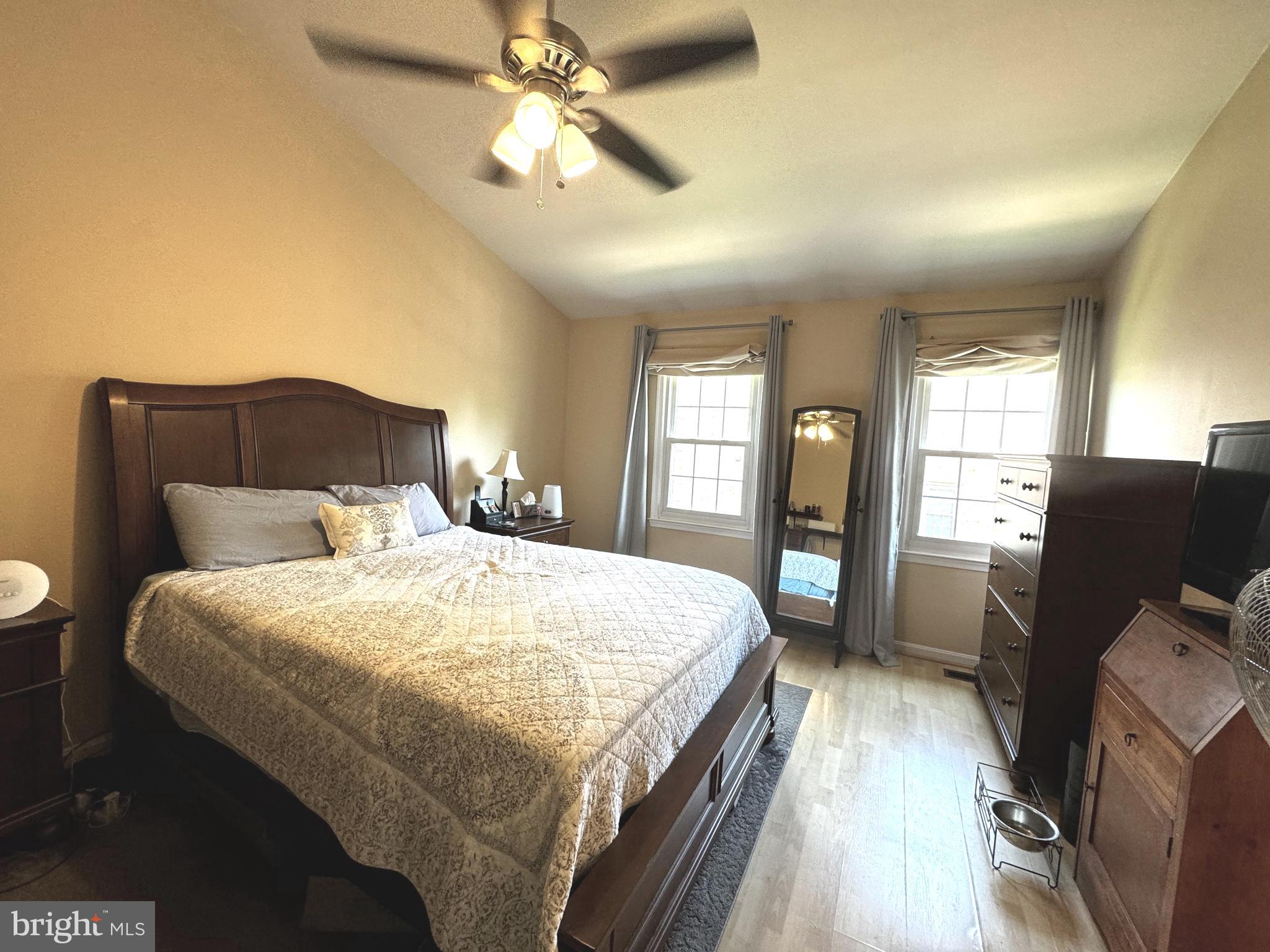 WILDWOOD HILLS - Residential