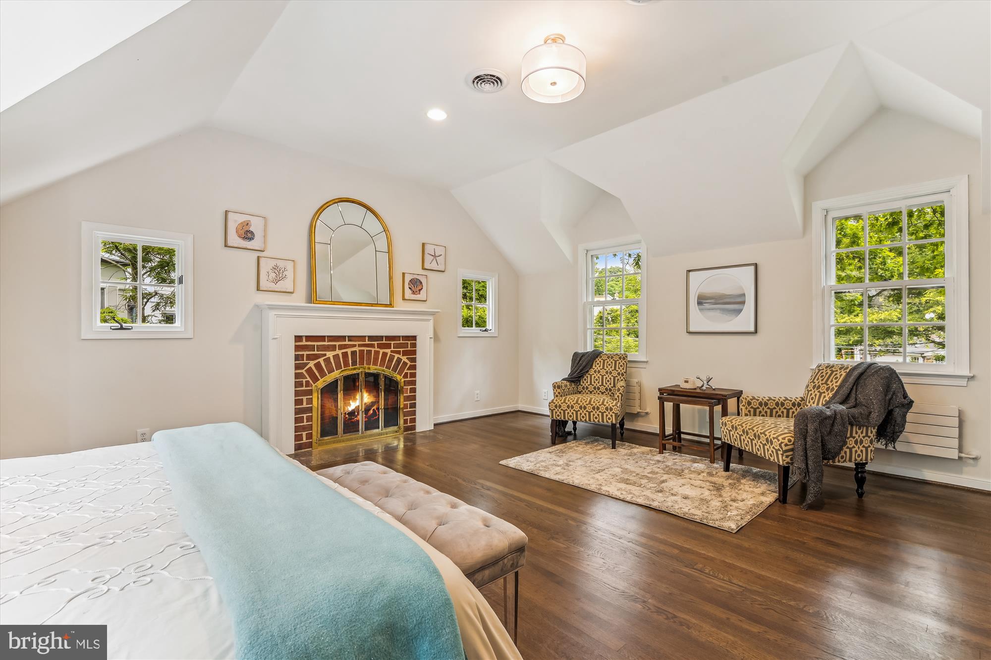 CHEVY CHASE - Residential