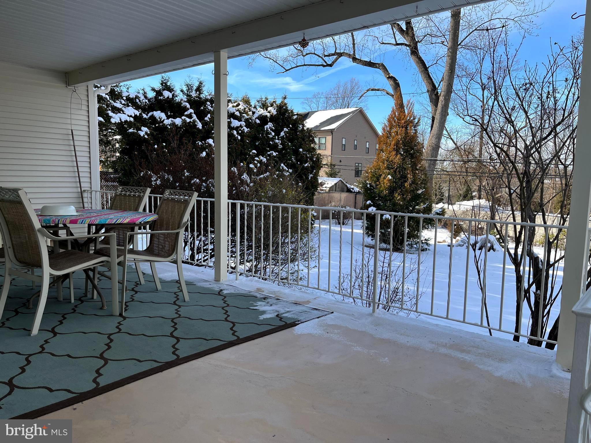 FEASTERVILLE - Residential