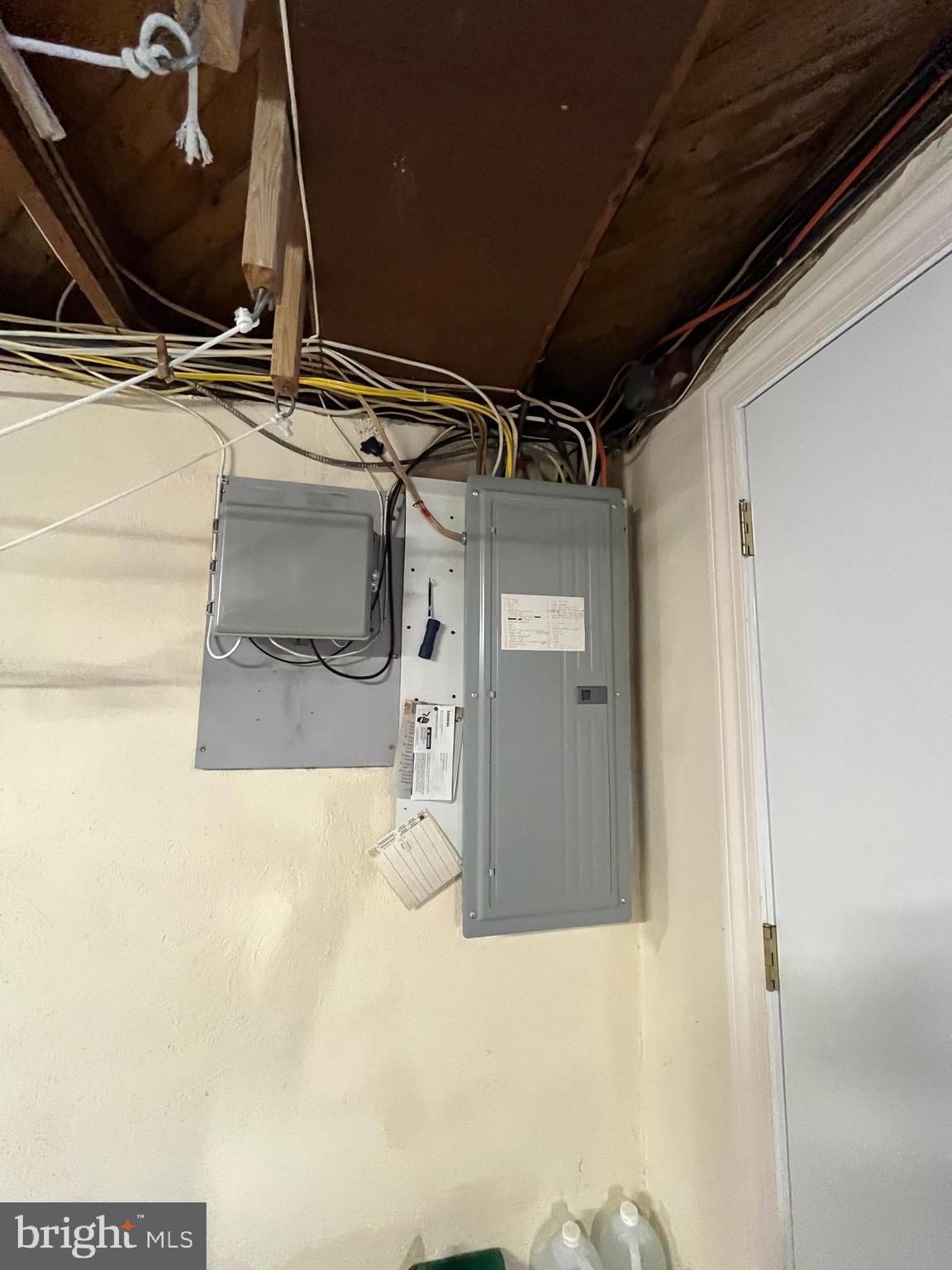 FEASTERVILLE - Residential