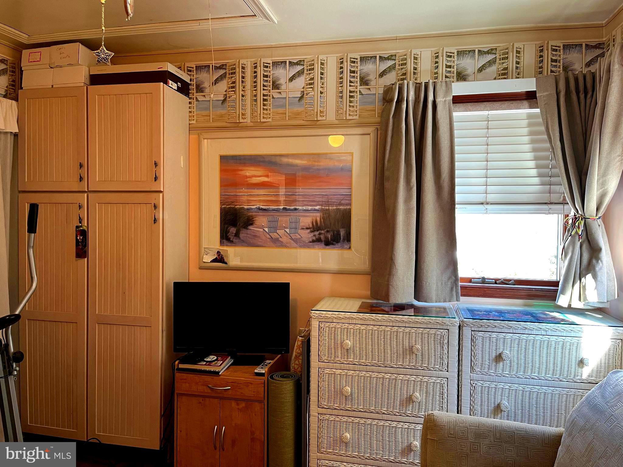 FEASTERVILLE - Residential