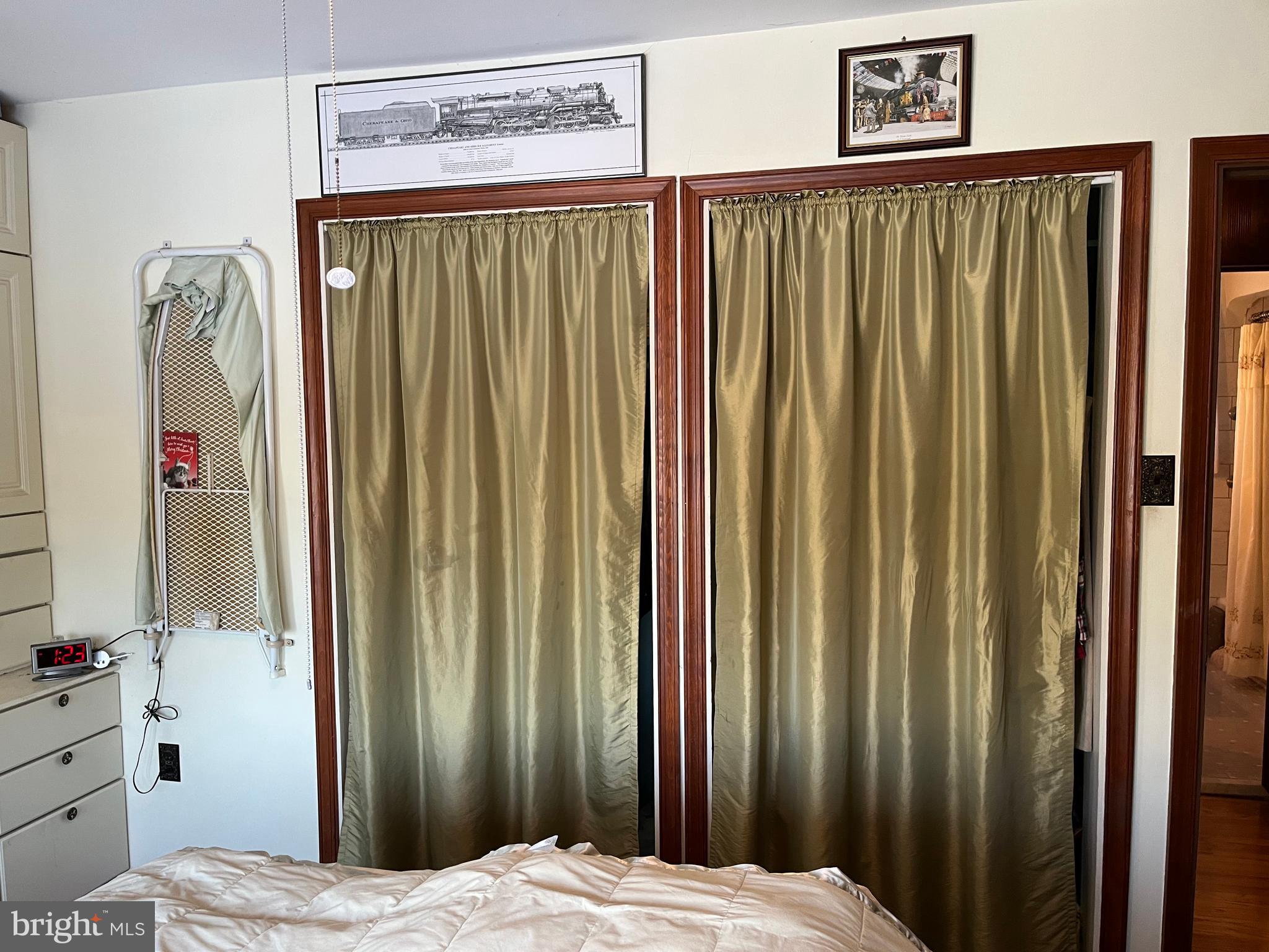 FEASTERVILLE - Residential