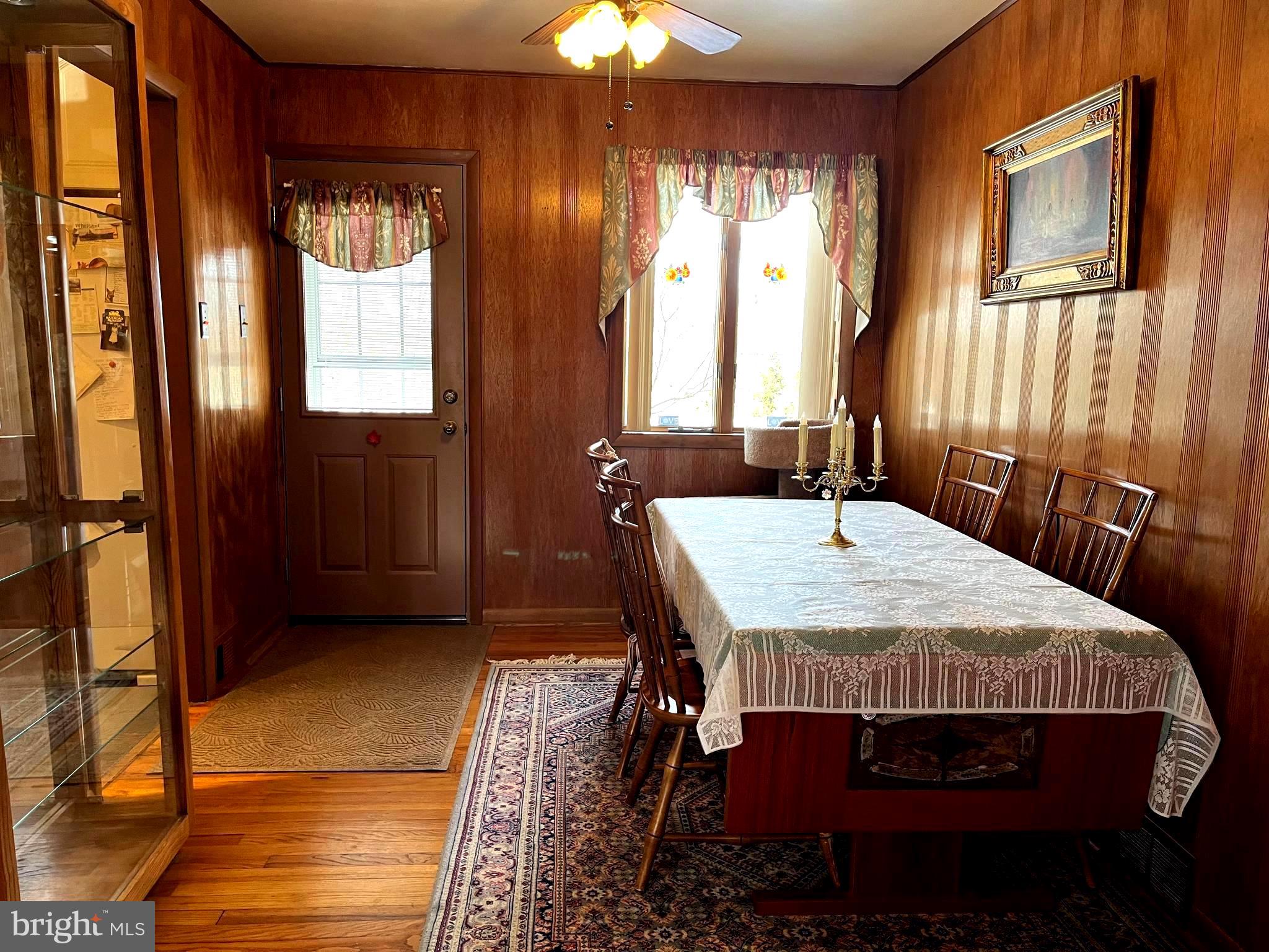 FEASTERVILLE - Residential