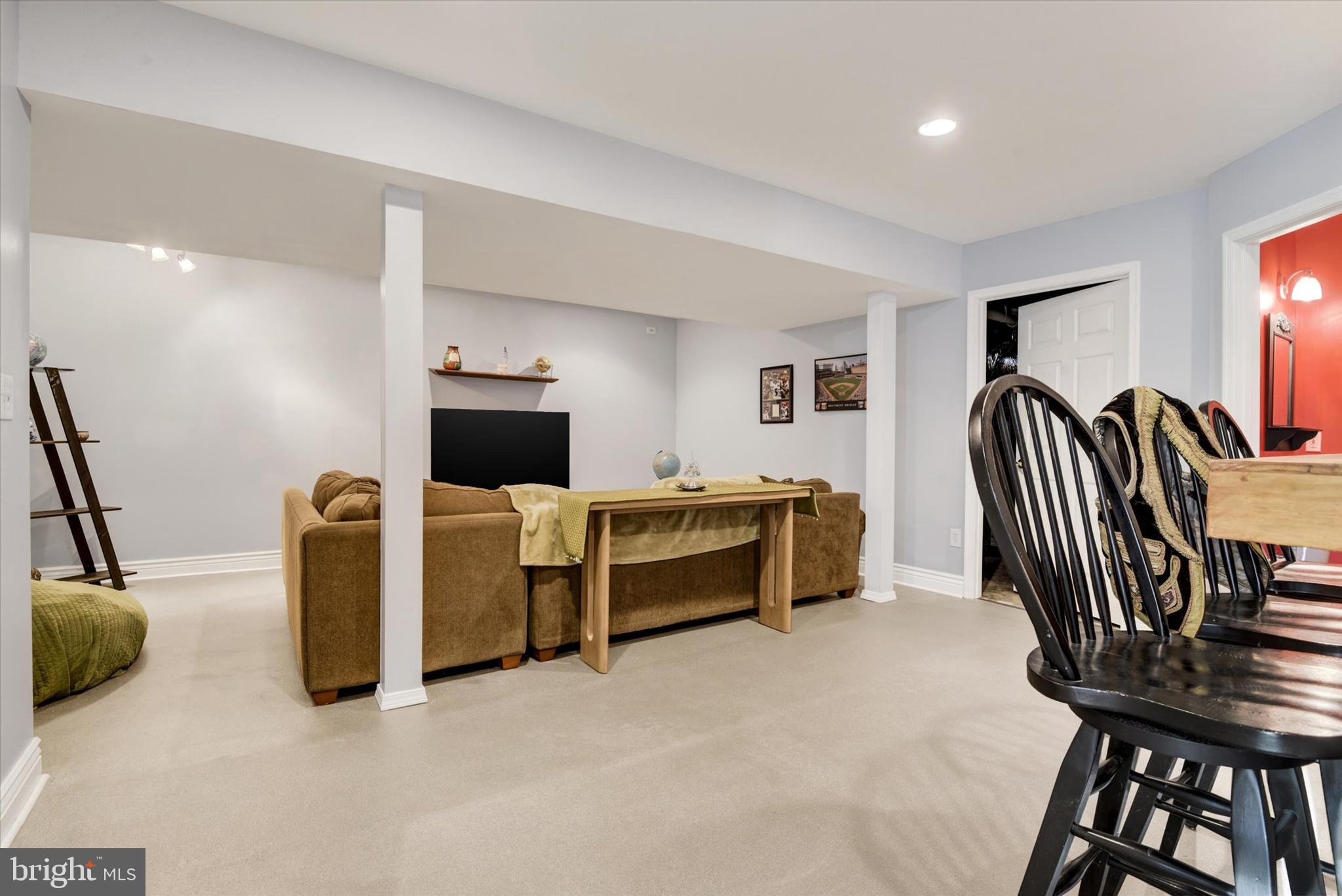 IPSTONE - Residential