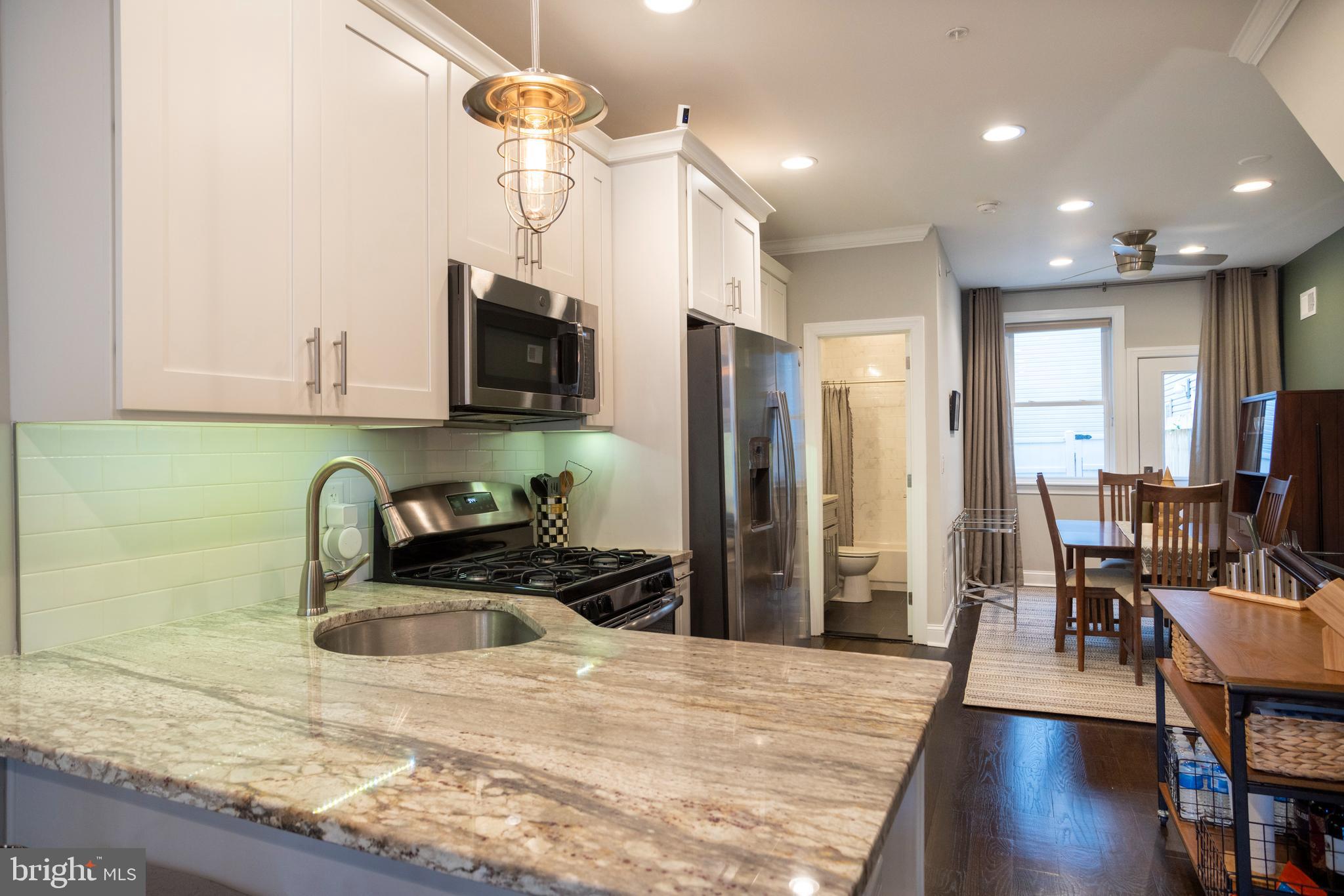 LUDLOW - Residential