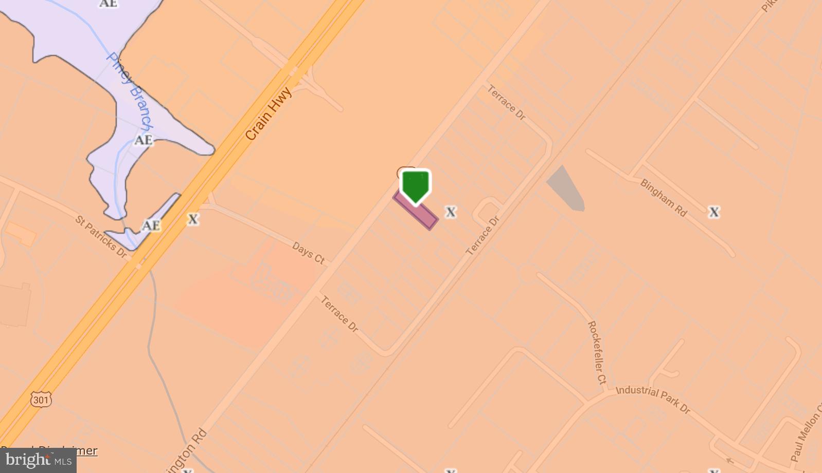 Main image without alt text