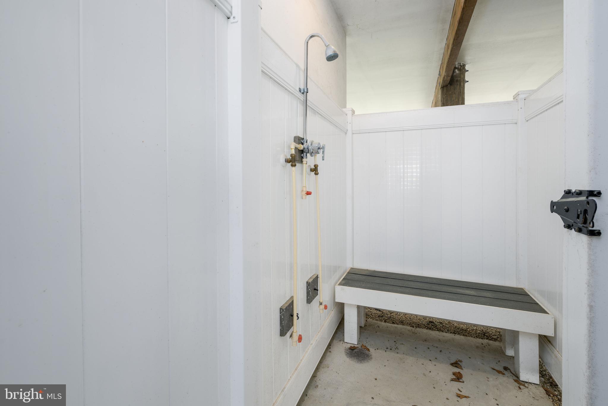 BETHANY WOODS - Residential