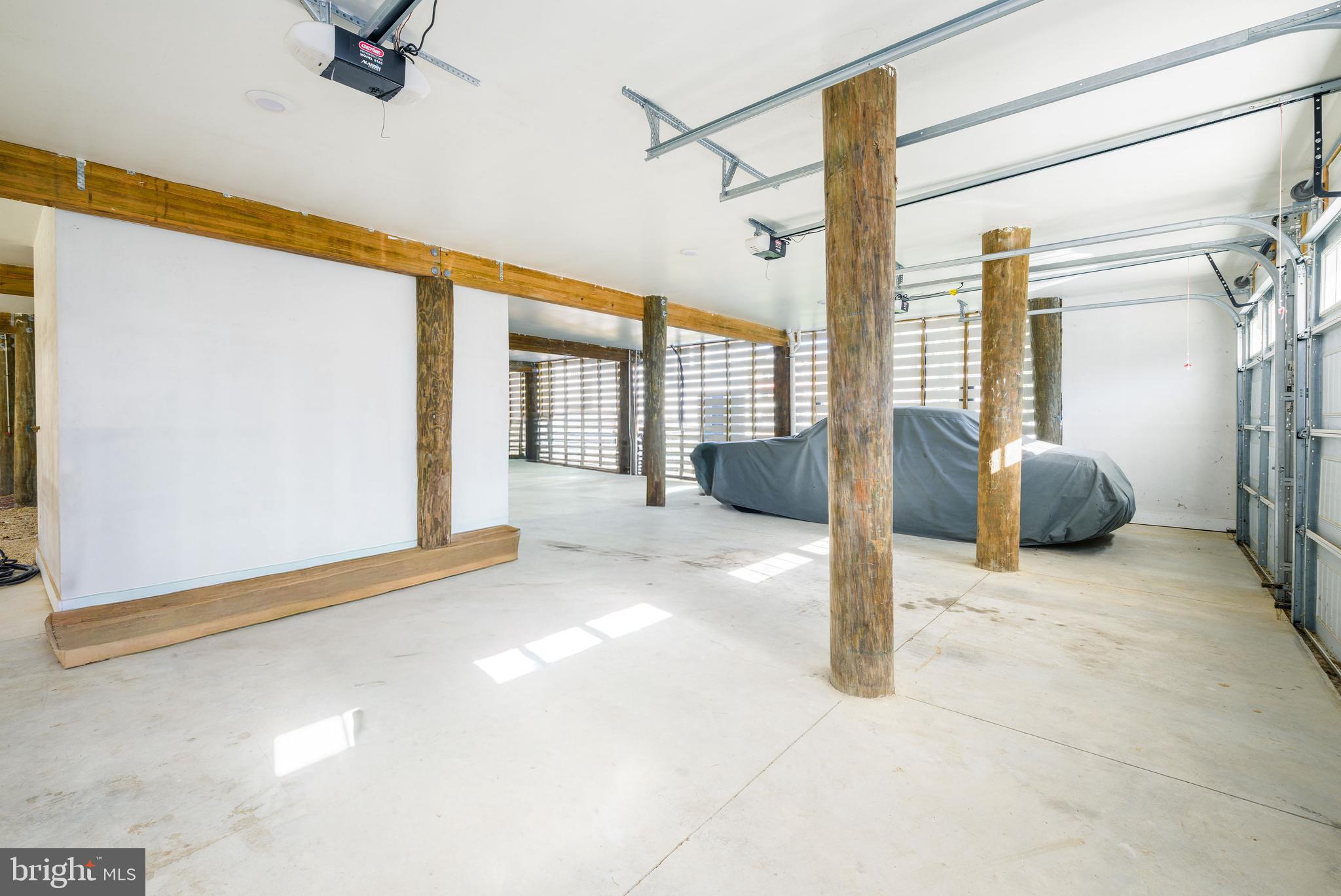 BETHANY WOODS - Residential