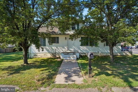 Photo of 378 Beech Street, WARMINSTER, PA 18974 (MLS # PABU2128000)