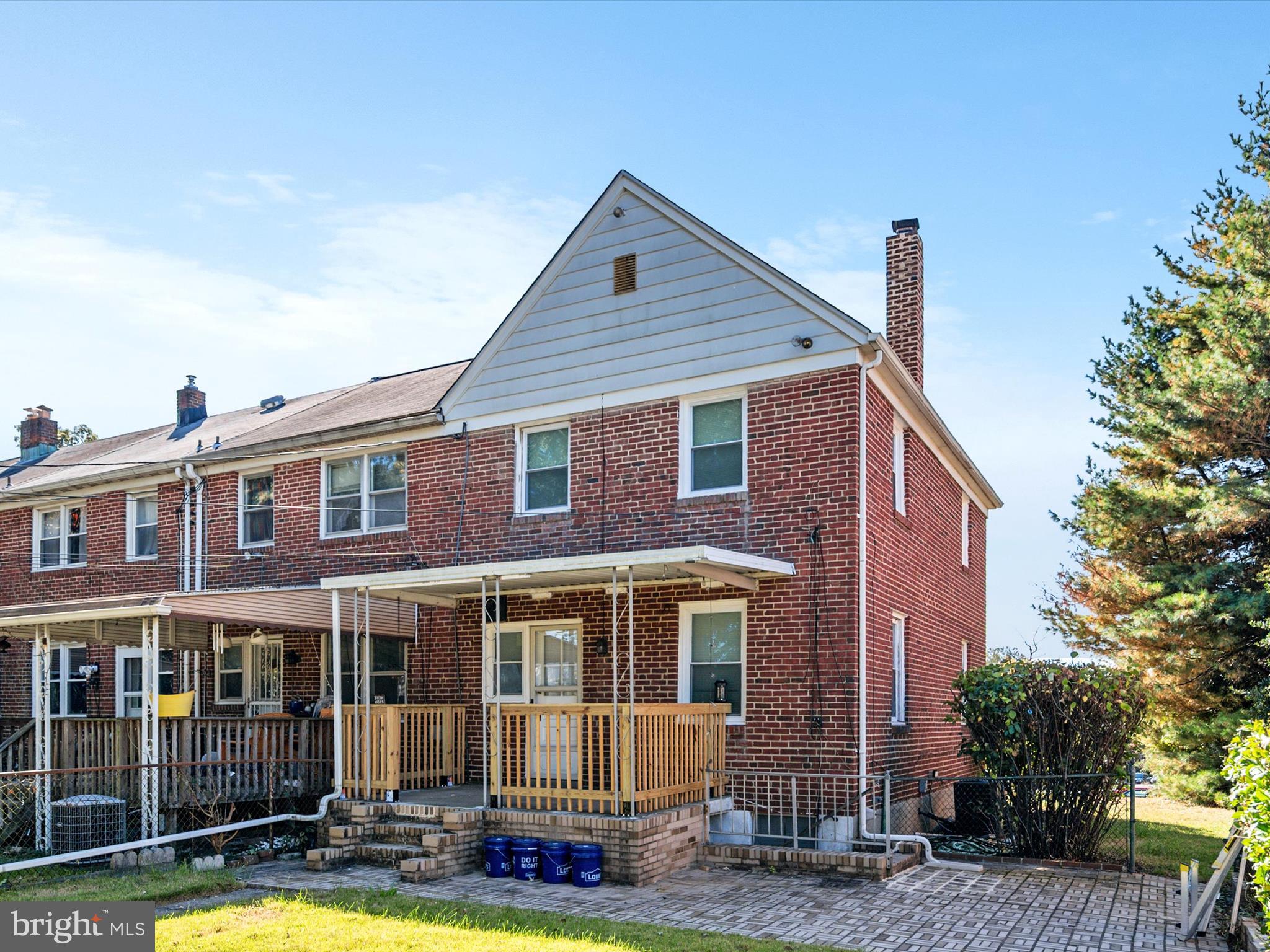 RIDGELEIGH - Residential Lease