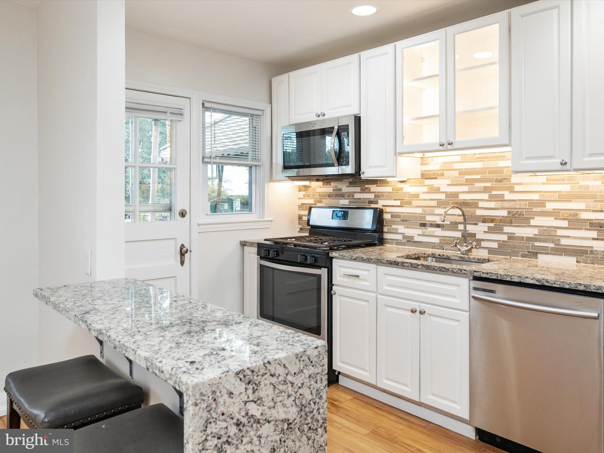 RIDGELEIGH - Residential Lease