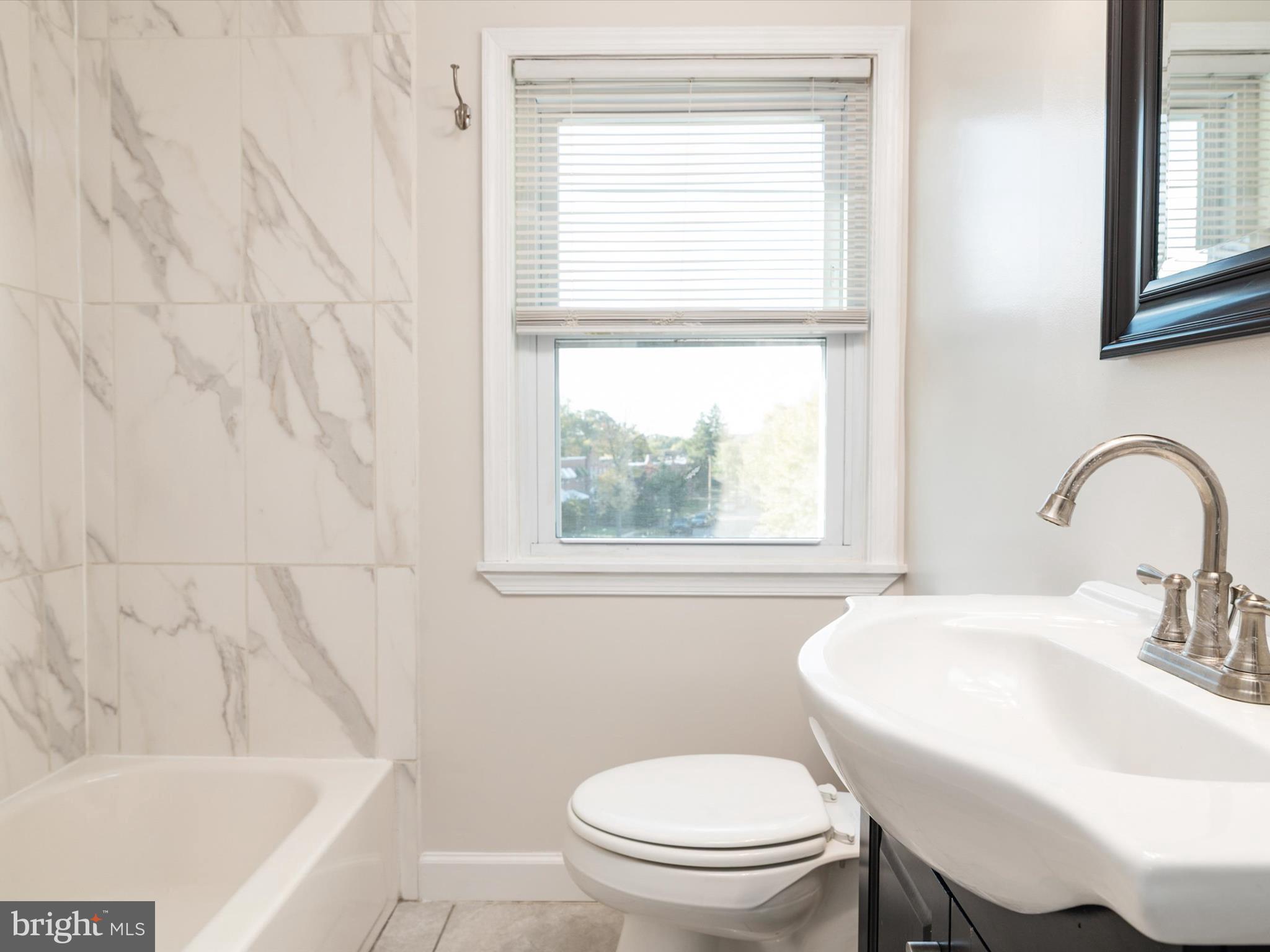 RIDGELEIGH - Residential Lease