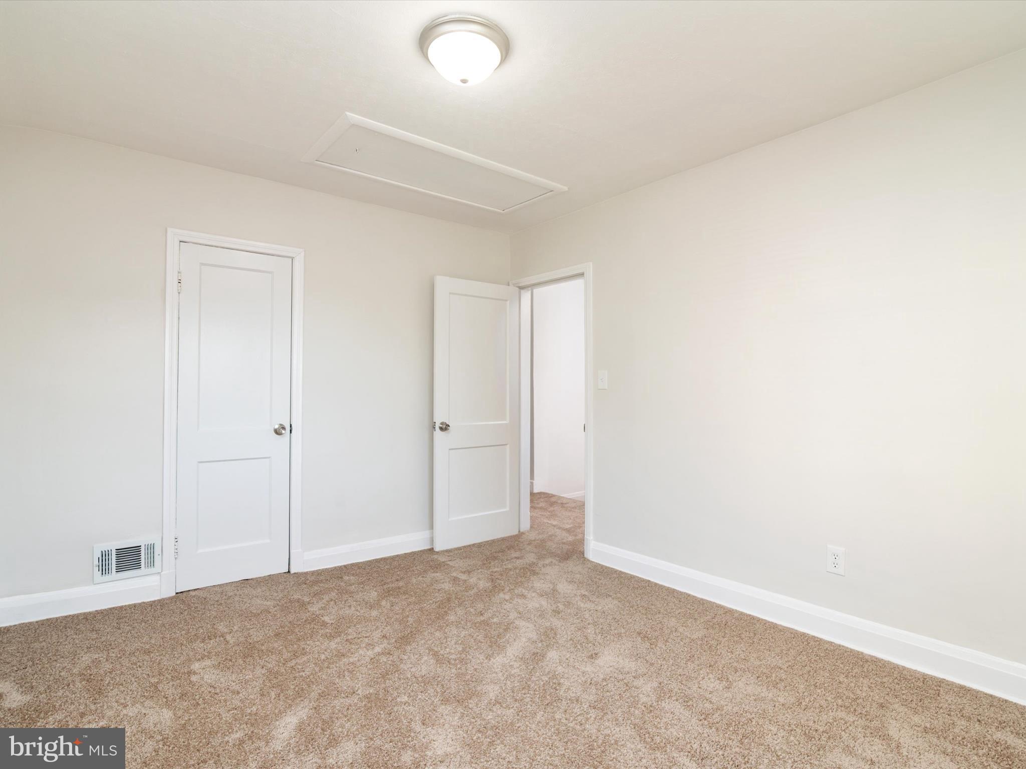 RIDGELEIGH - Residential Lease