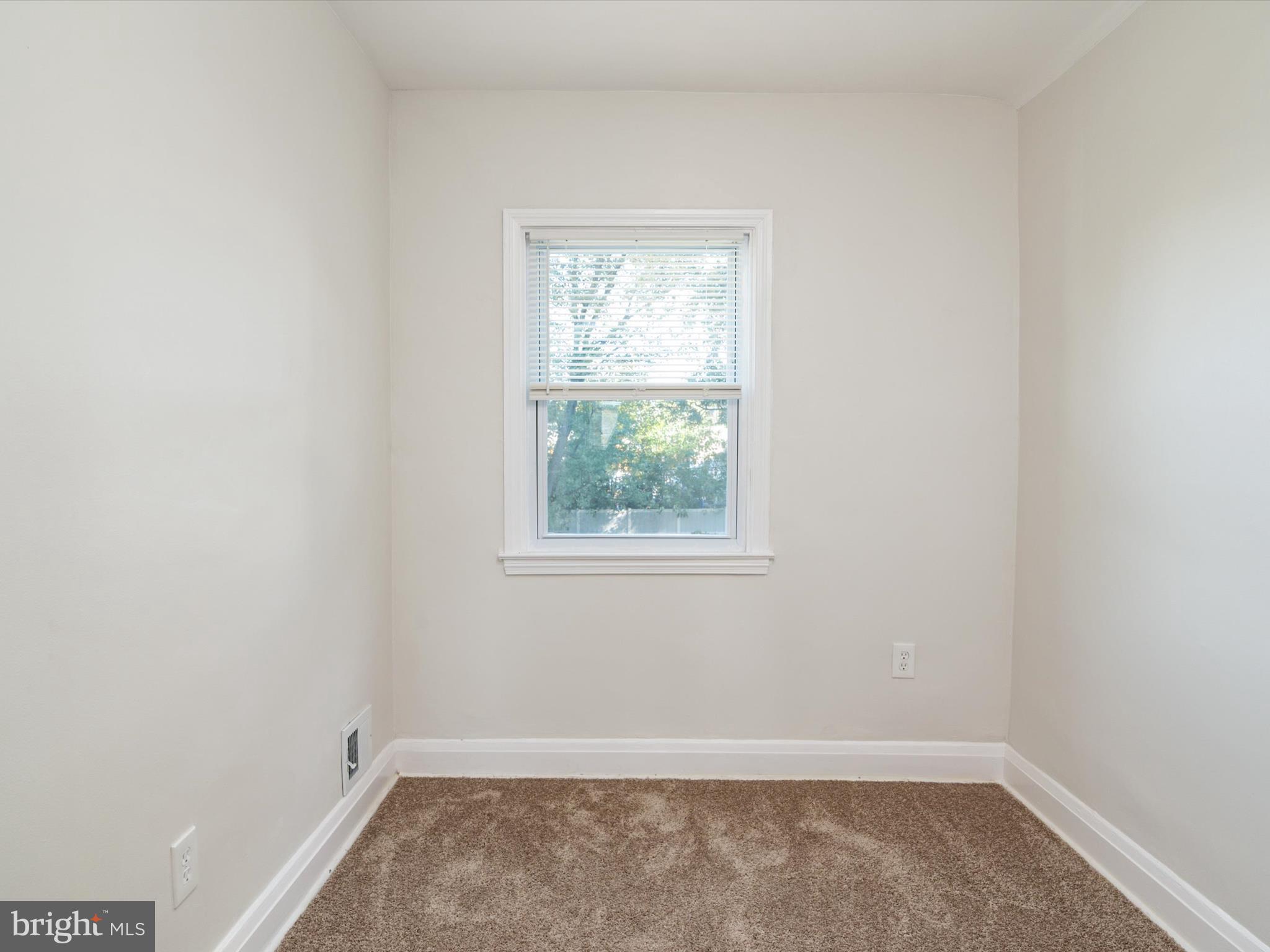 RIDGELEIGH - Residential Lease