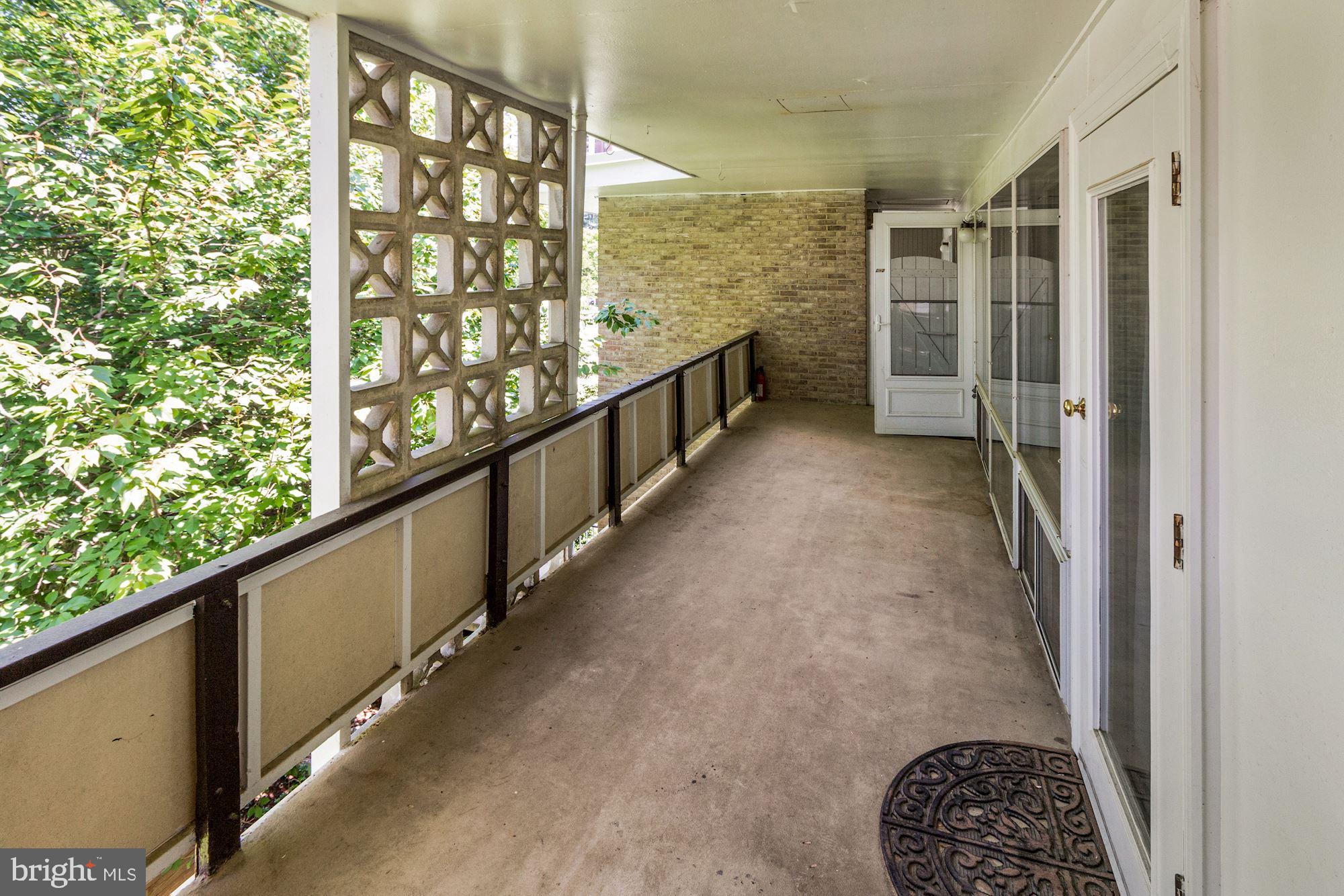 SPRING LAKE GARDEN CONDOMINIUM - Residential