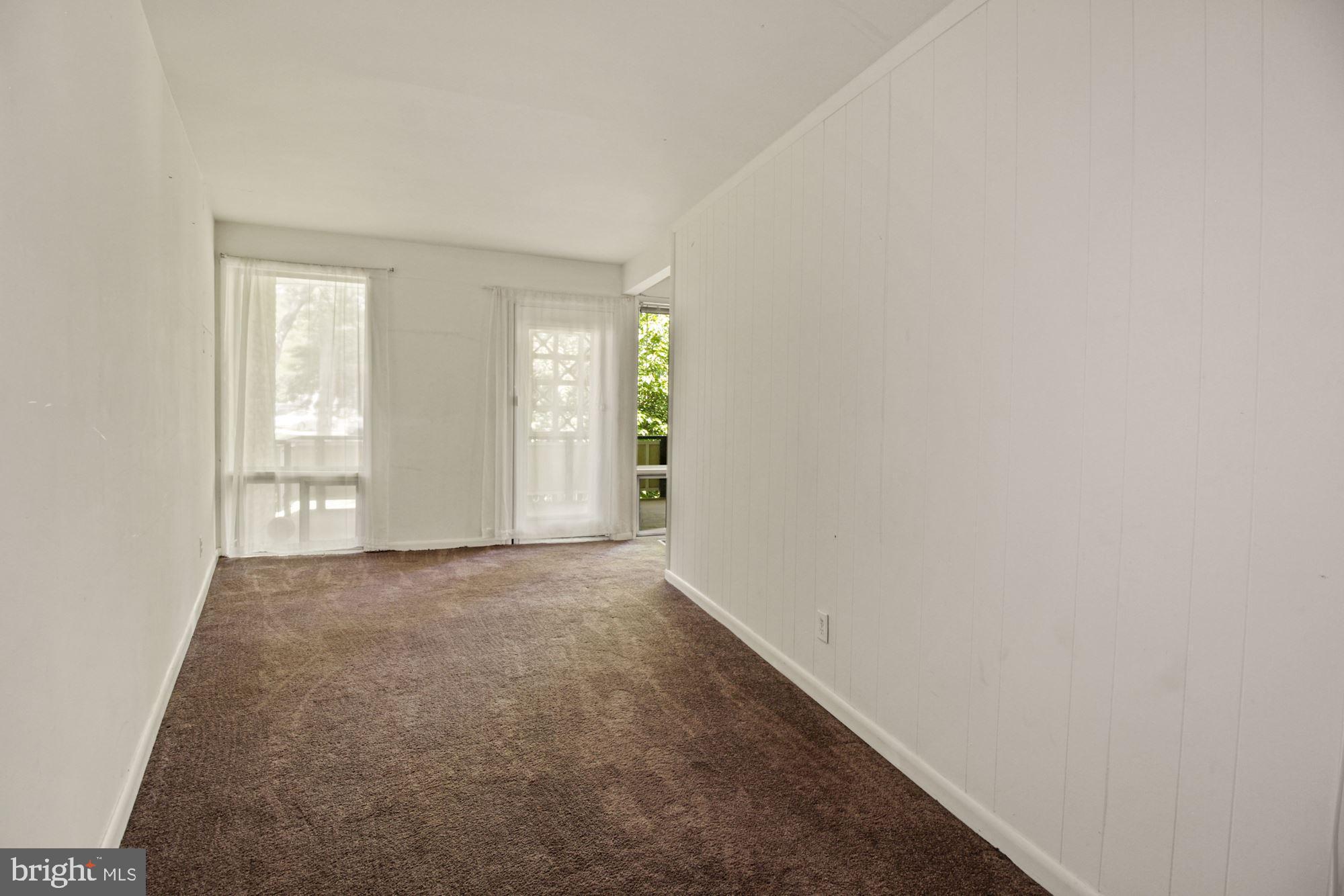 SPRING LAKE GARDEN CONDOMINIUM - Residential