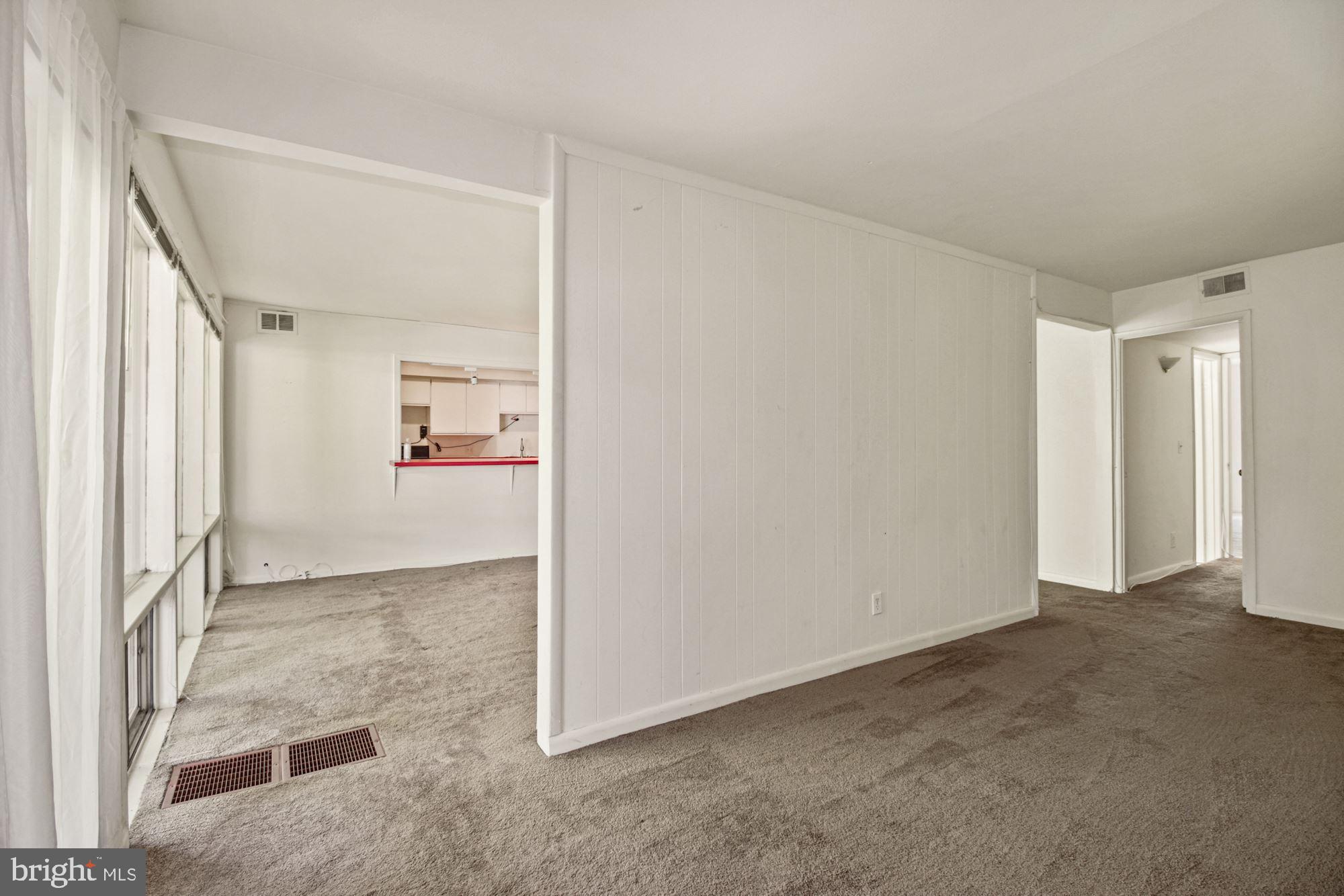 SPRING LAKE GARDEN CONDOMINIUM - Residential