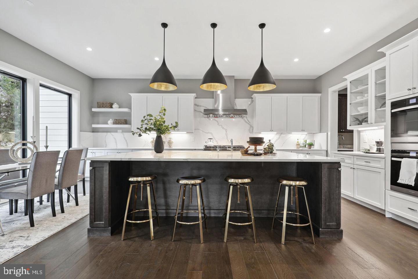 FORESTVILLE - Residential